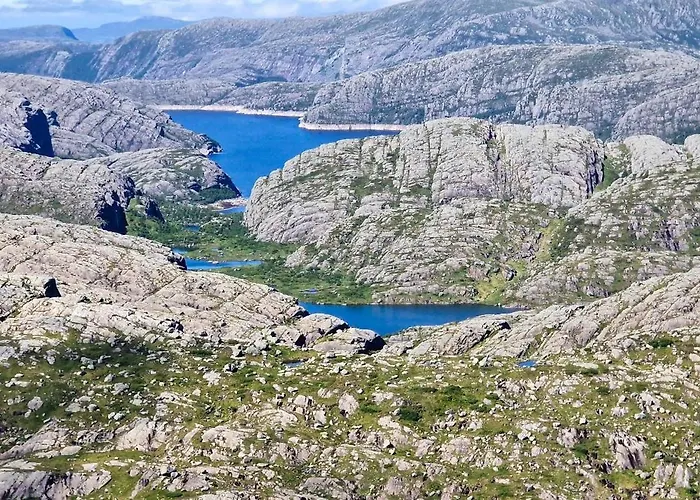 Bremanger Fjord Hotell Svelgen