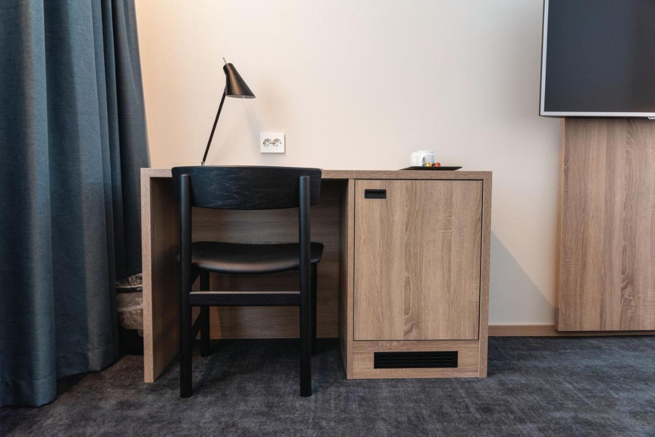 Superior Single Room,1001559390:JPEG