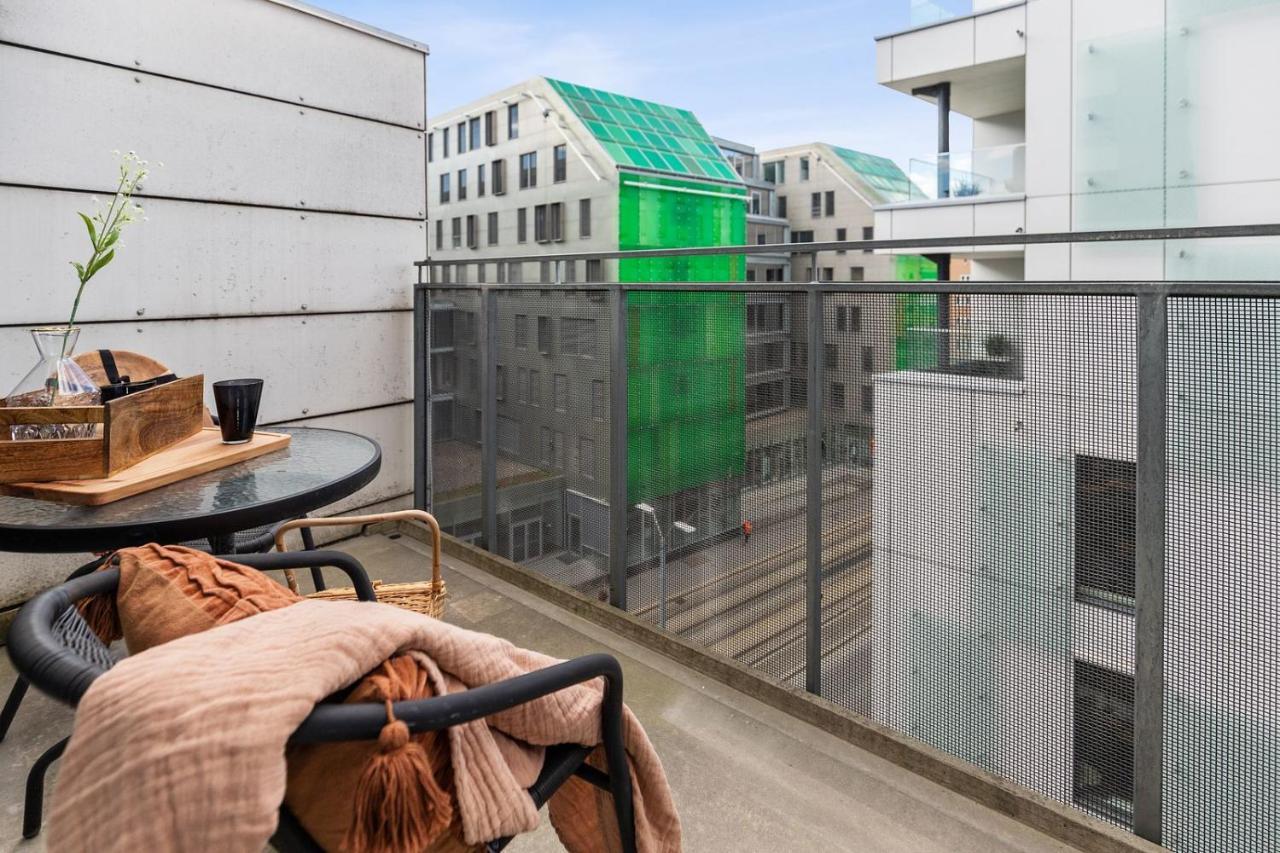 Superior One-Bedroom Apartment