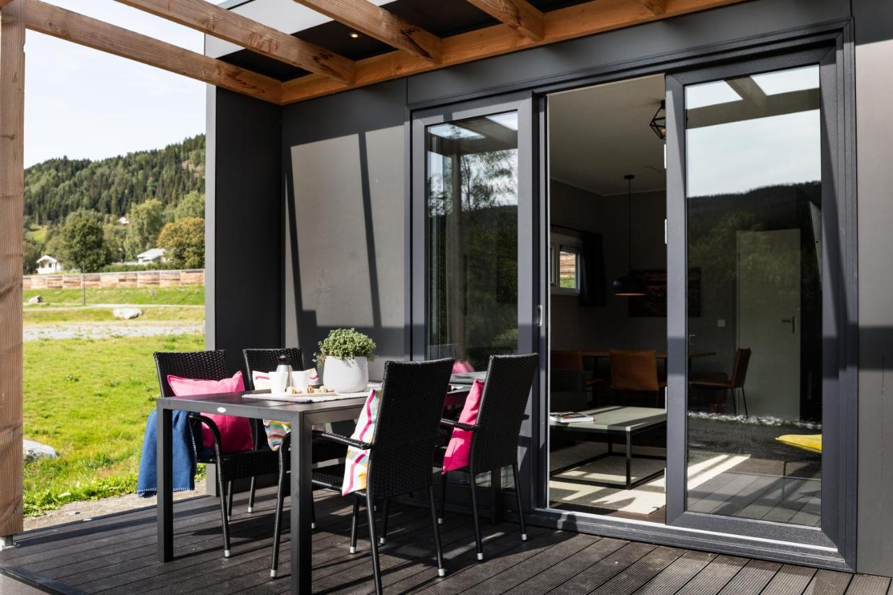 Functionalist cabin
