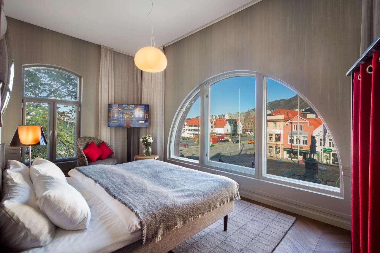 Junior King Suite City View