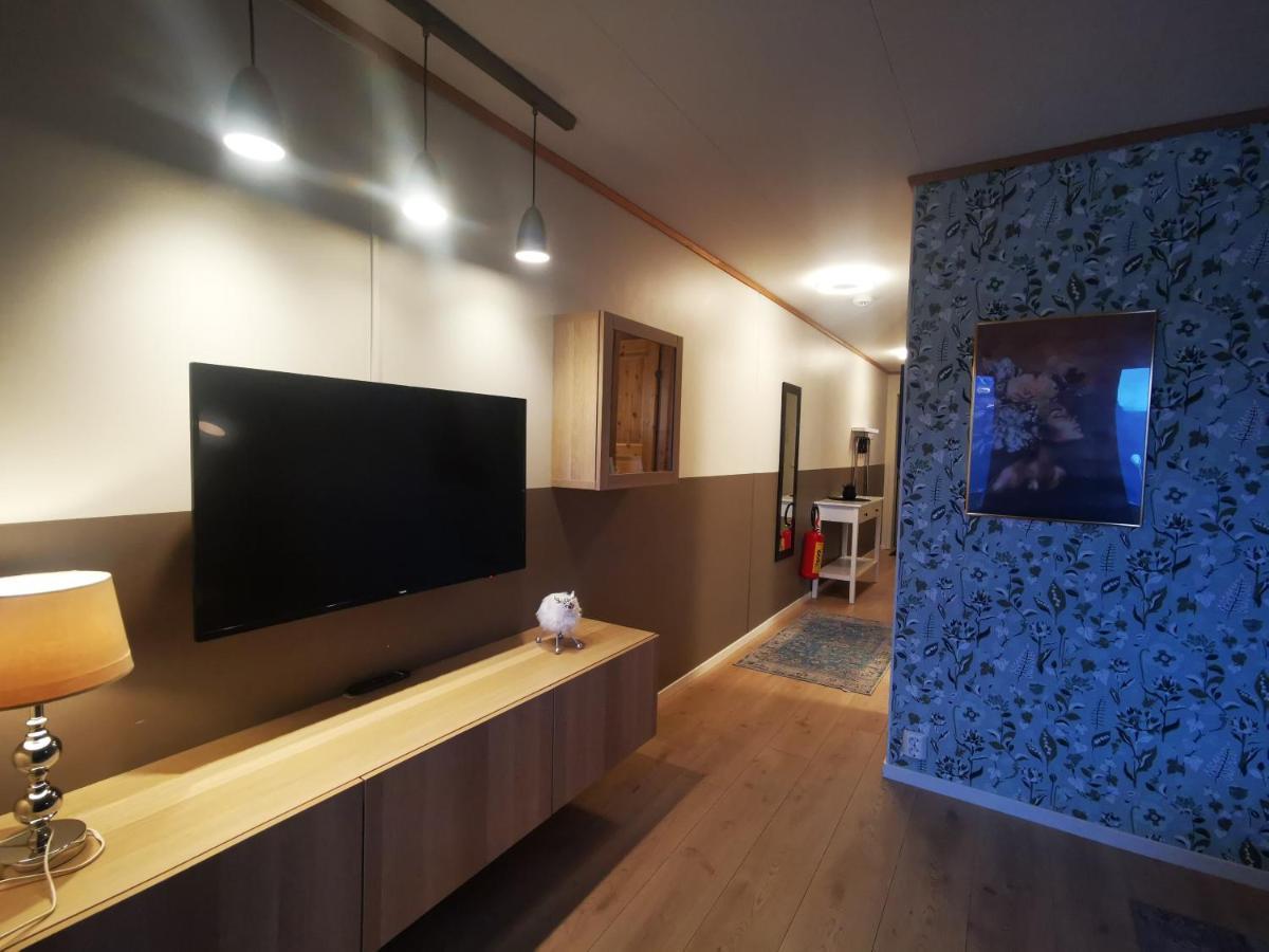Junior Suite mit Blick auf den Fjord