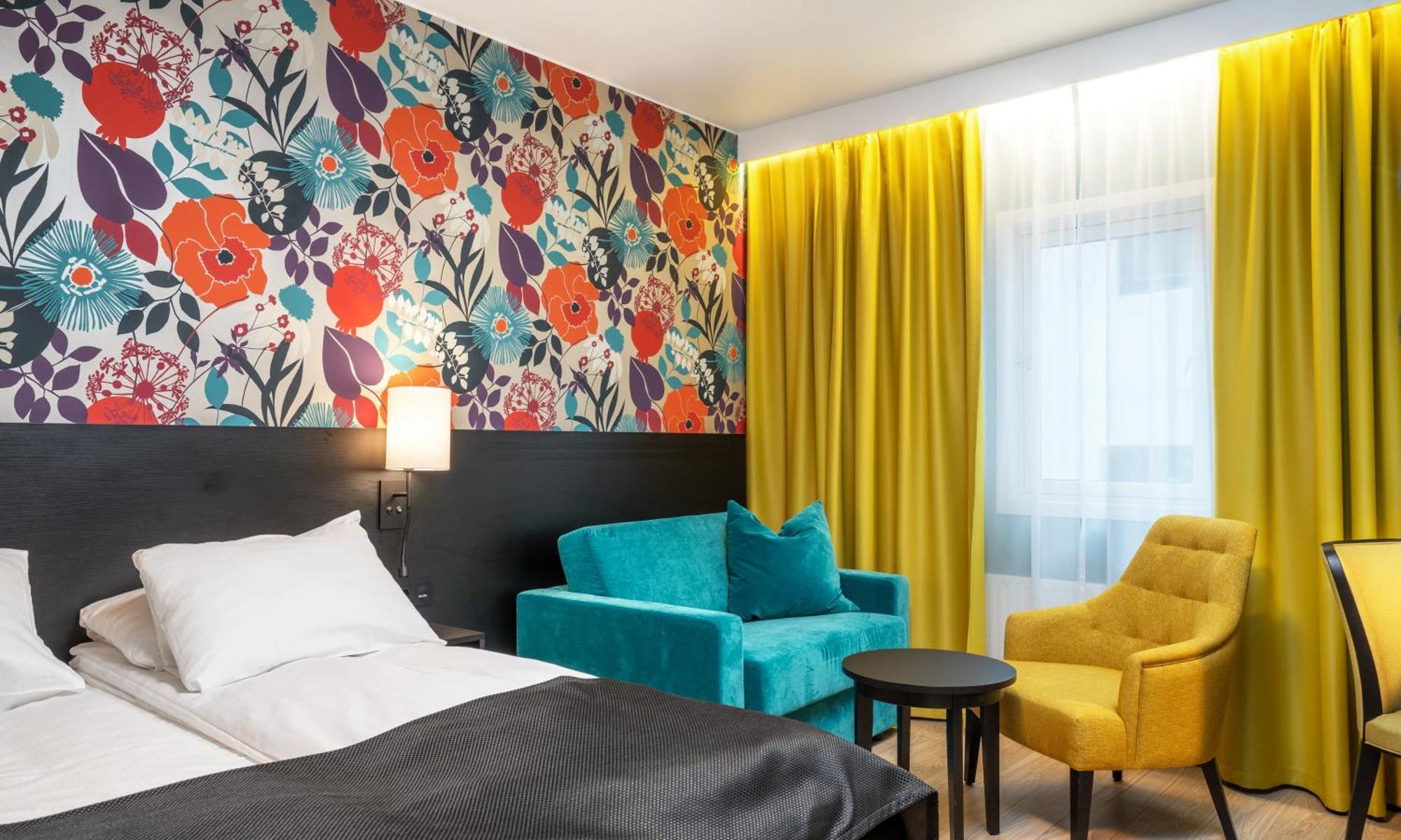 Double or Twin Room Disability Access