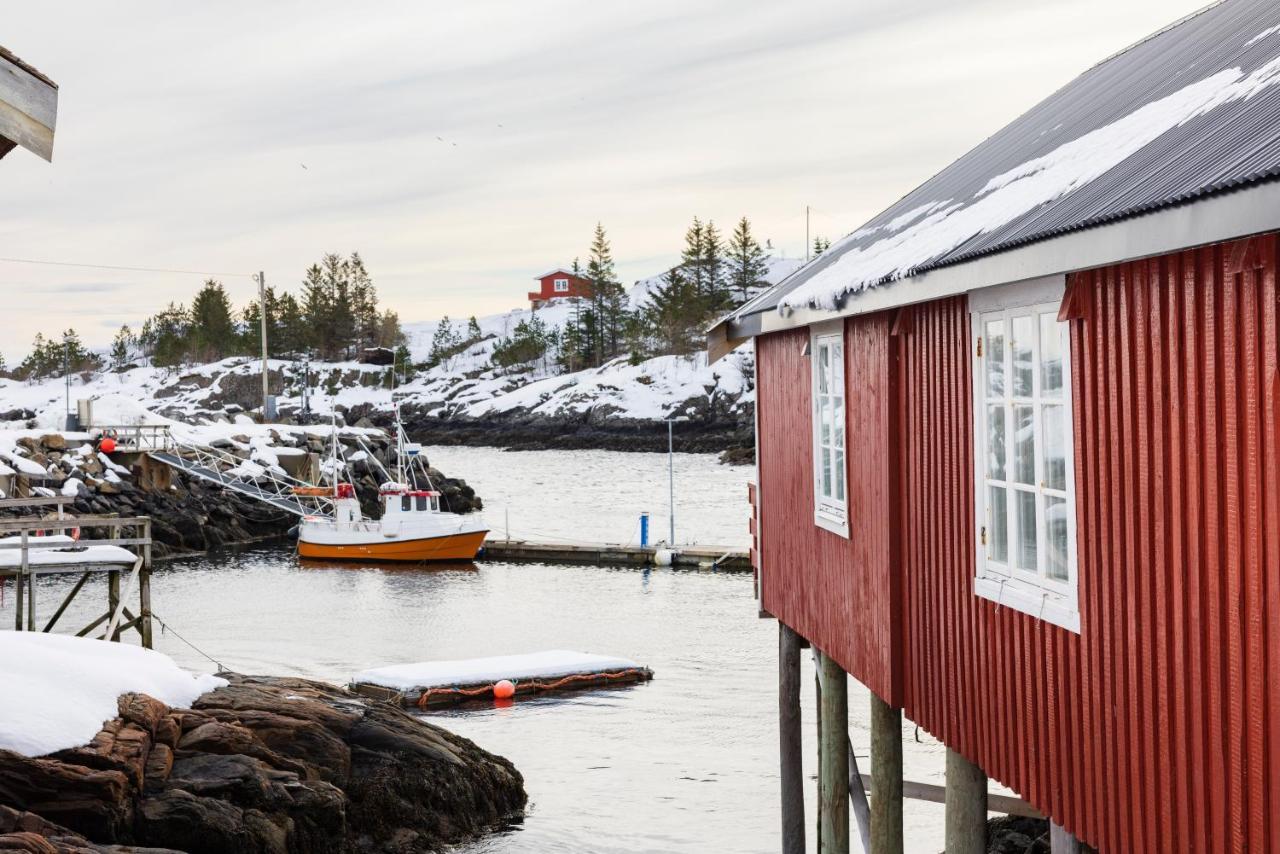 Superior Cottage Habor view
