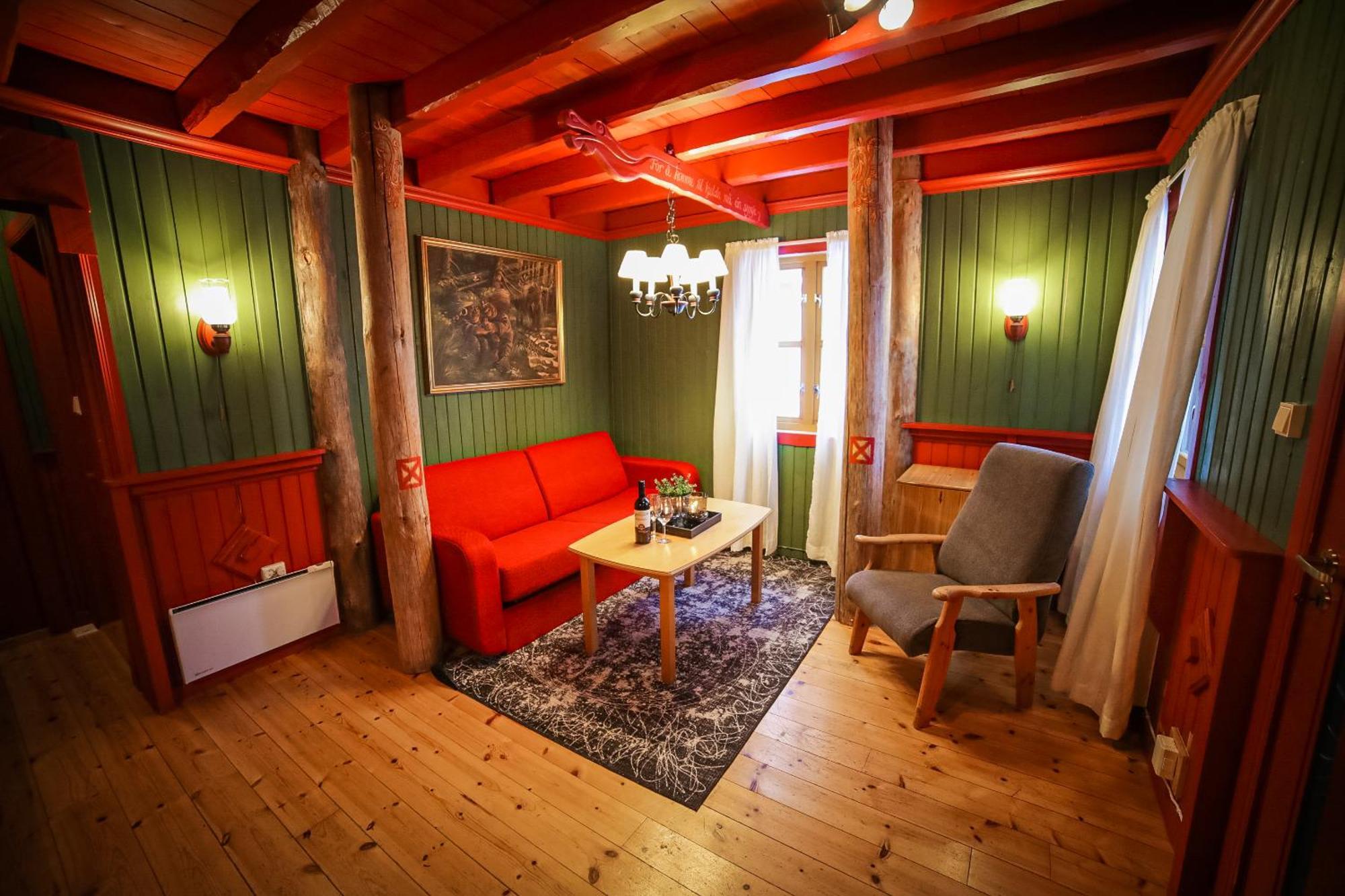 Superior One-Bedroom Cottage