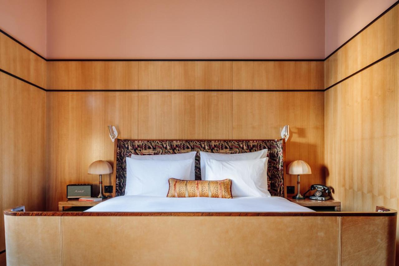 Superior King Room,1473958753:JPEG