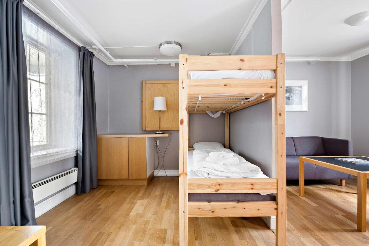Family Room Two Single Beds Non-Smoking