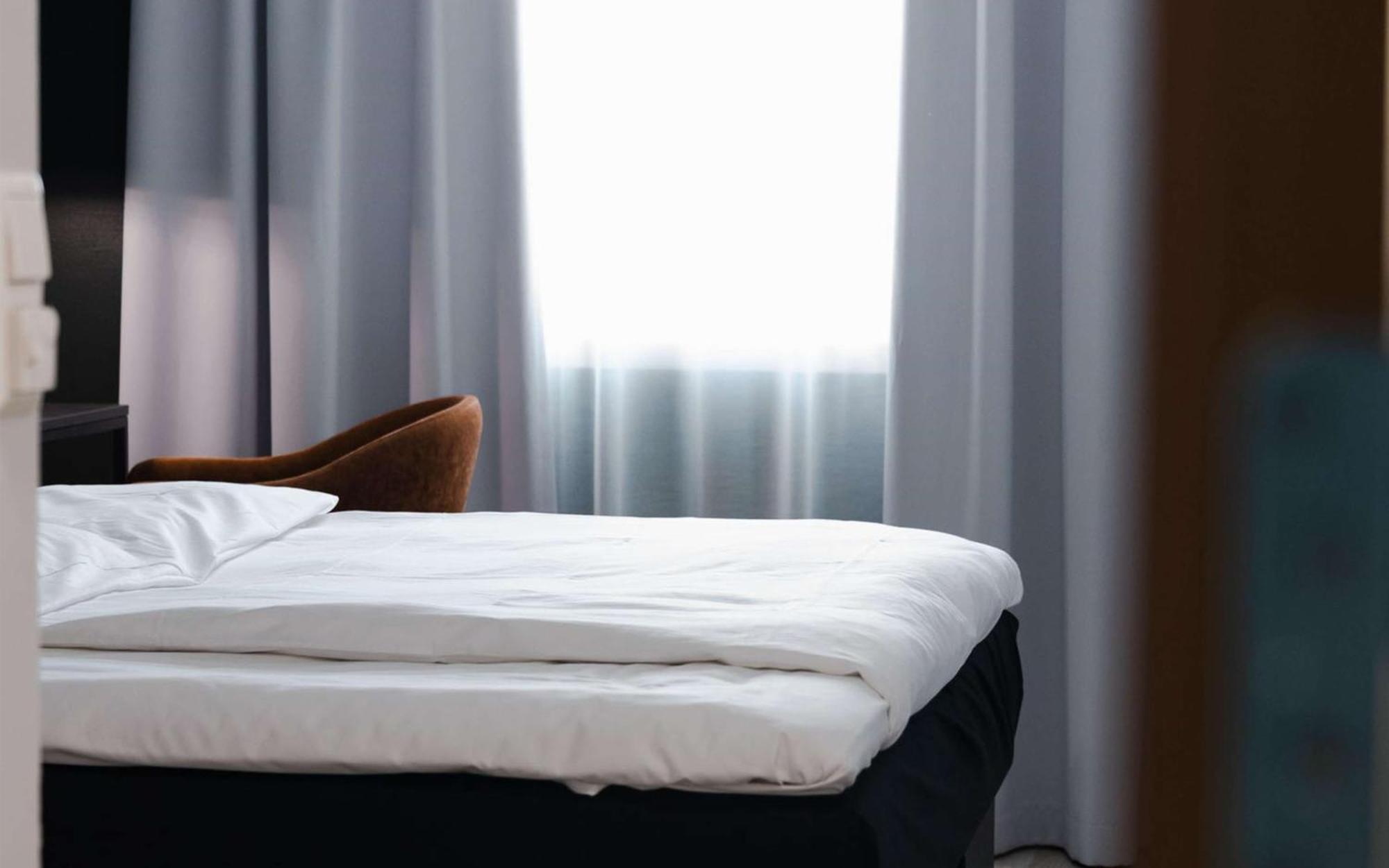 Standard Twin Room,1373451260:JPEG