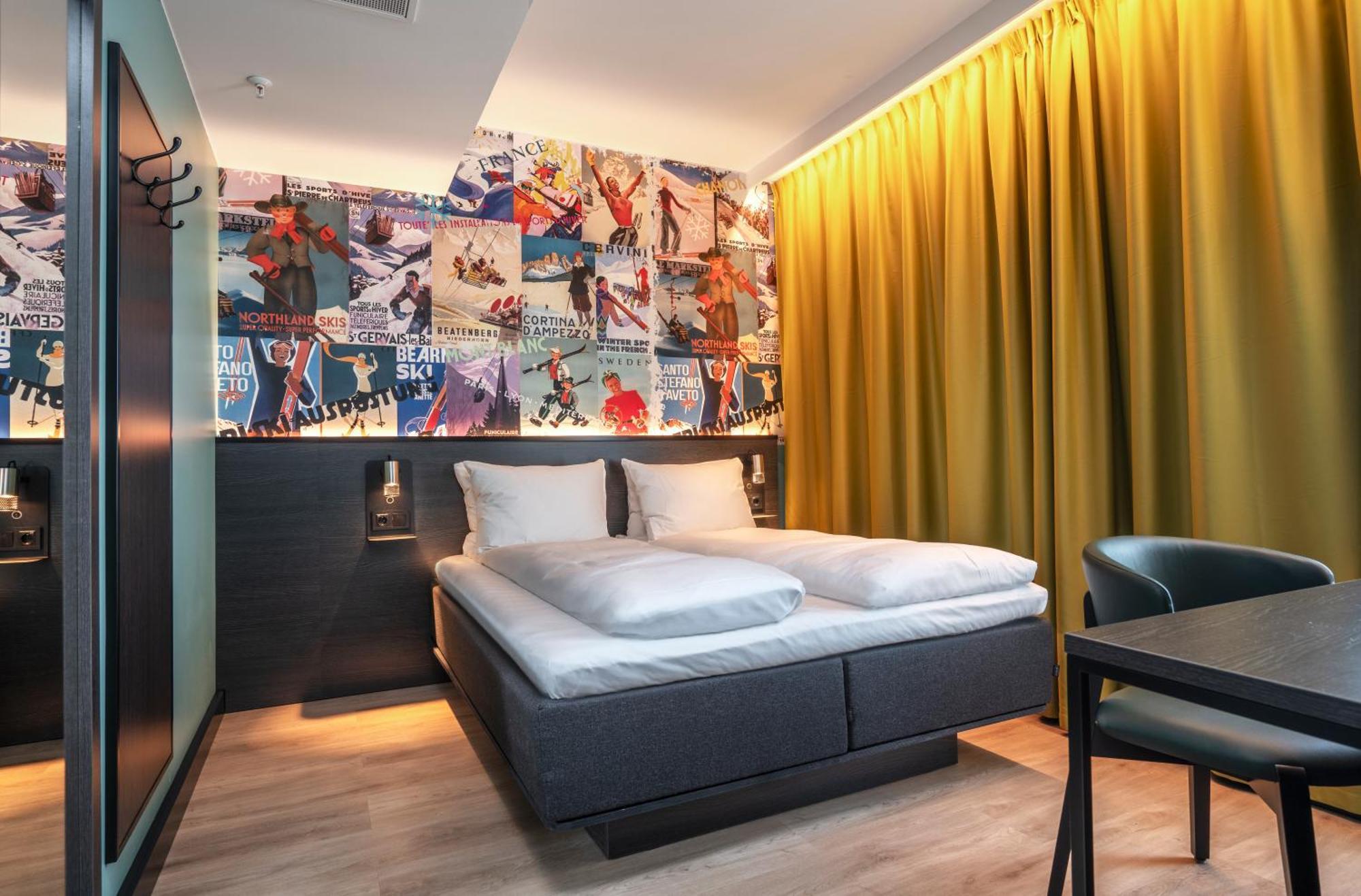 Standard Double Room,1465900322:JPEG