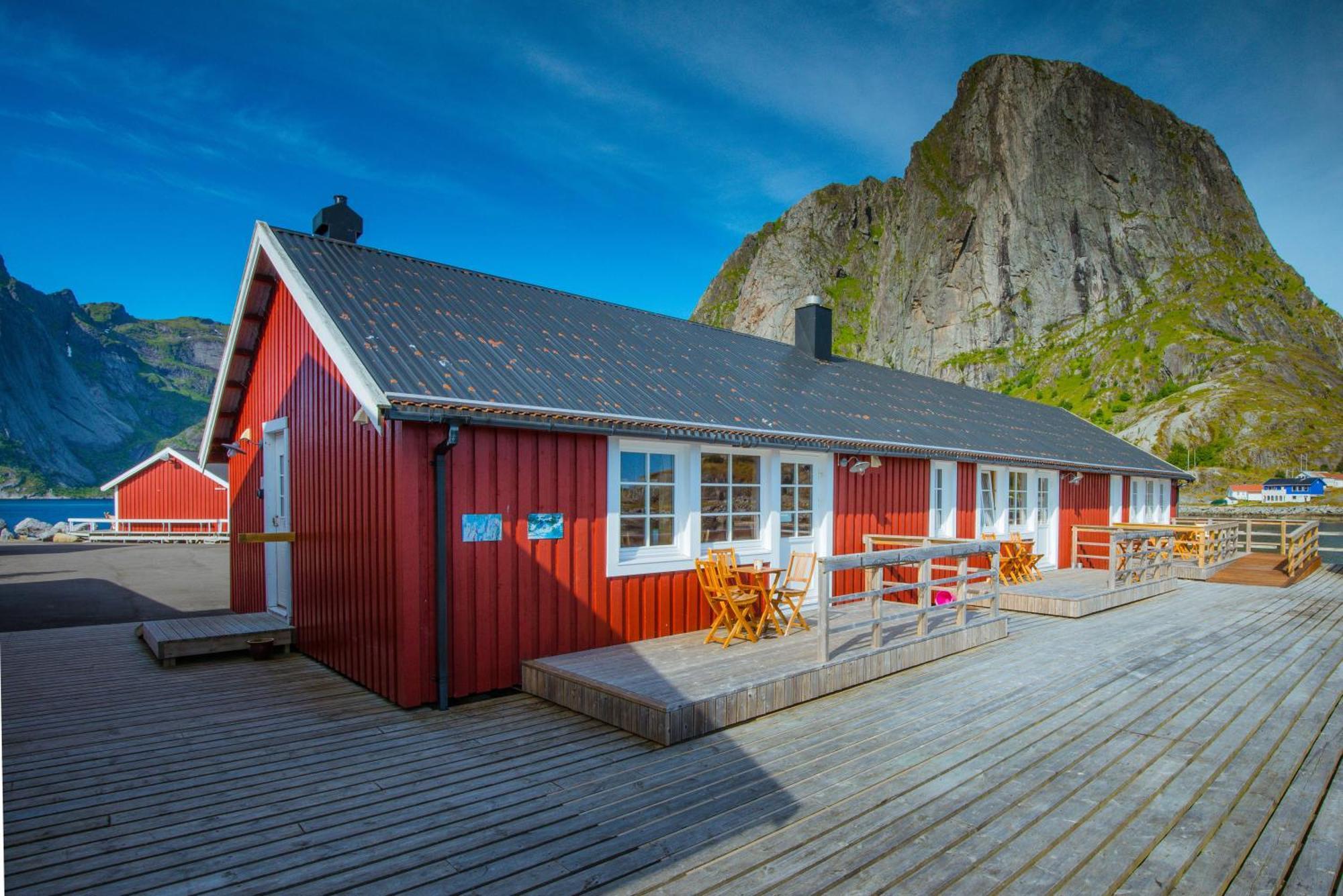 Traditional One-Bedroom Cottage