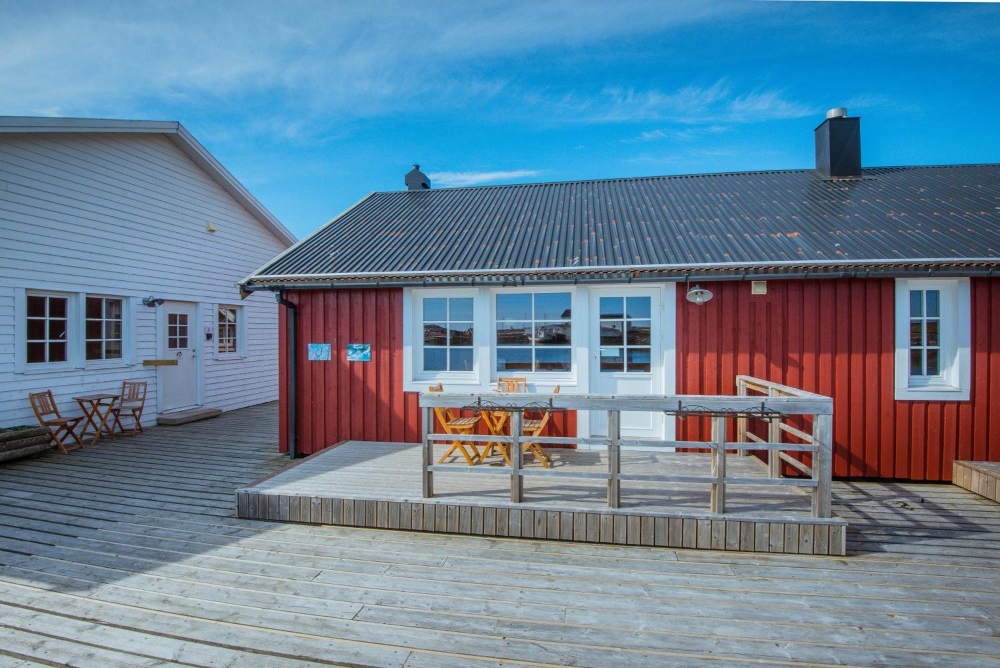 Traditional One-Bedroom Cottage