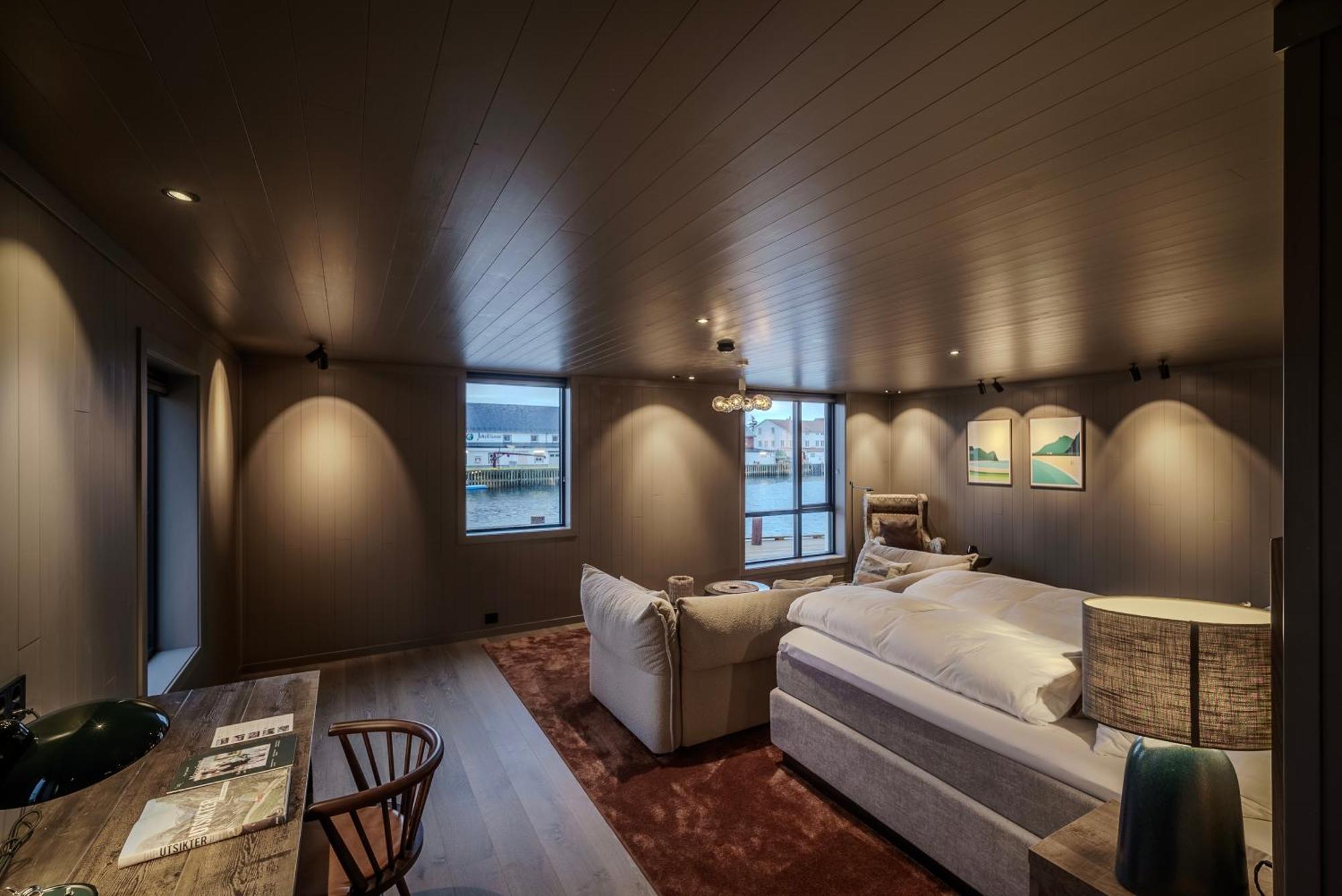 Suite Harbour View