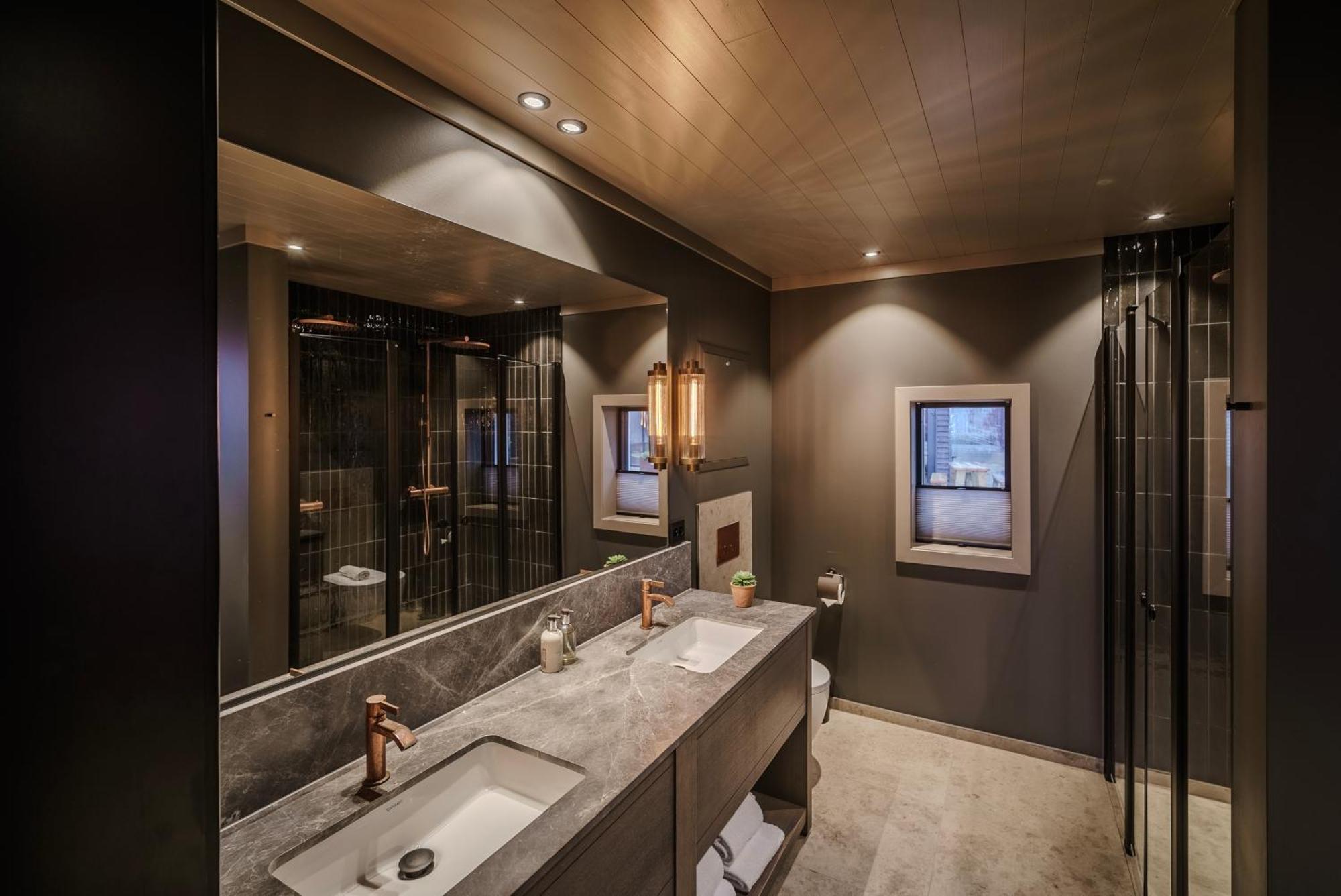 Suite Harbour View