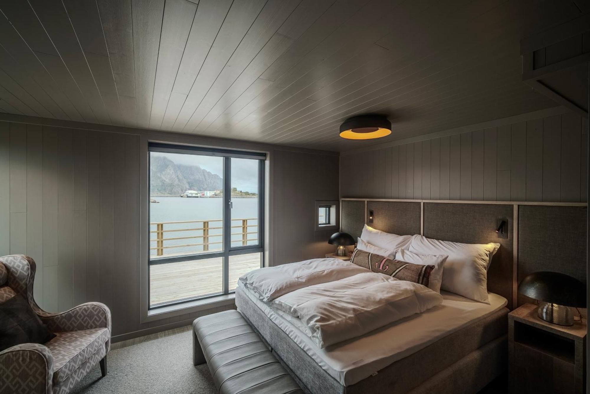 Junior Suite Mountain View
