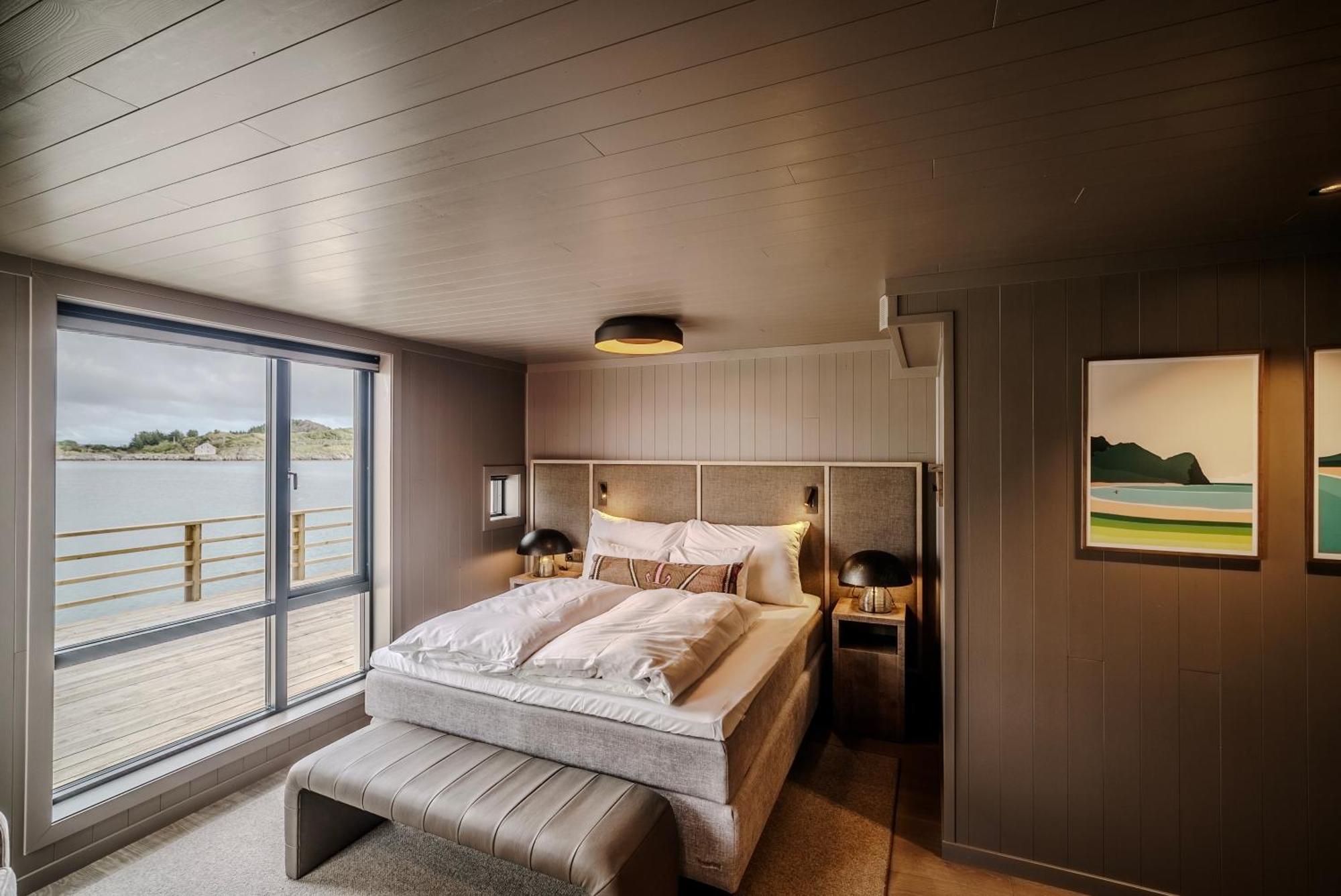 Junior Suite Mountain View