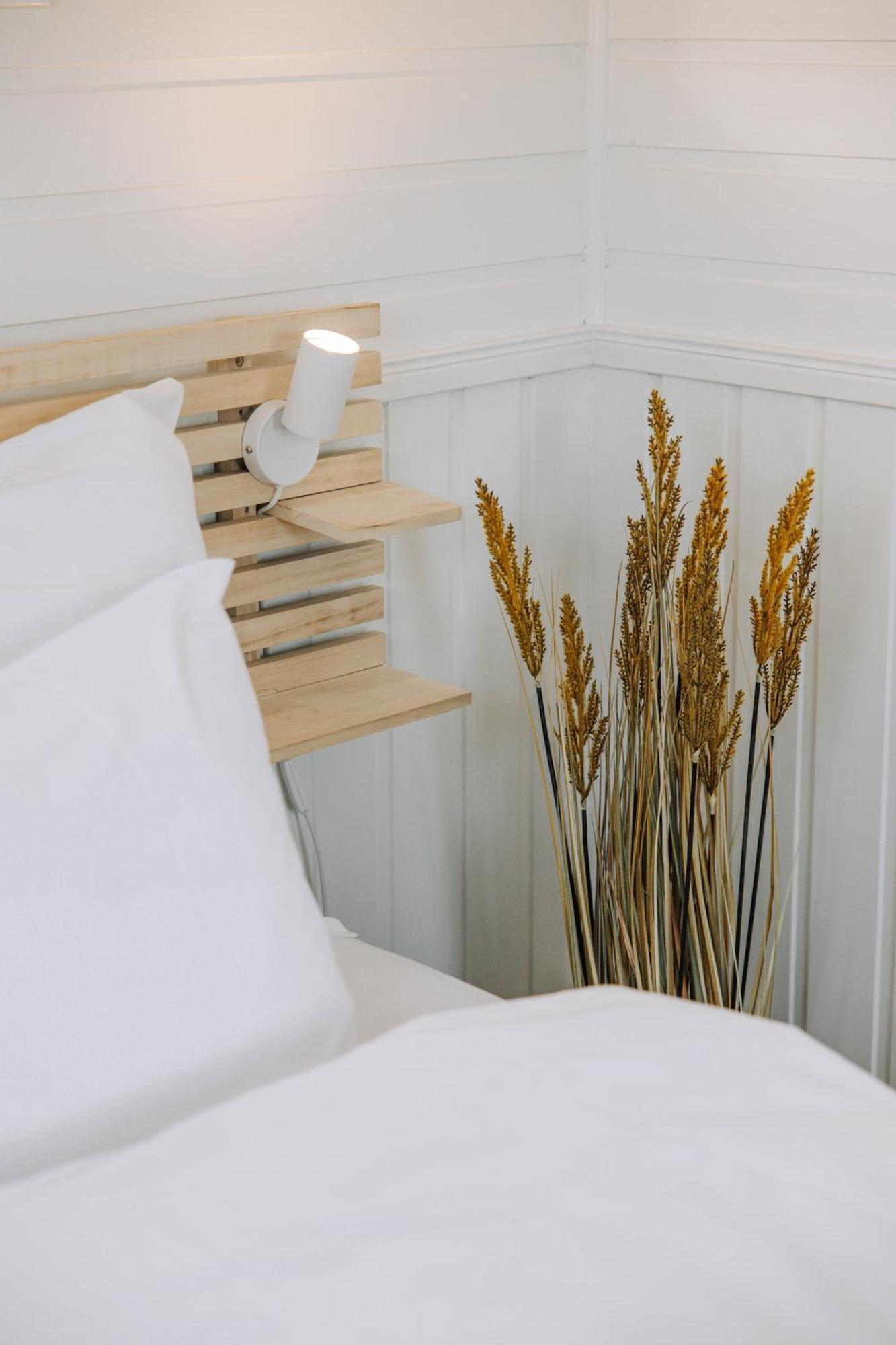 One-Bedroom Cabin