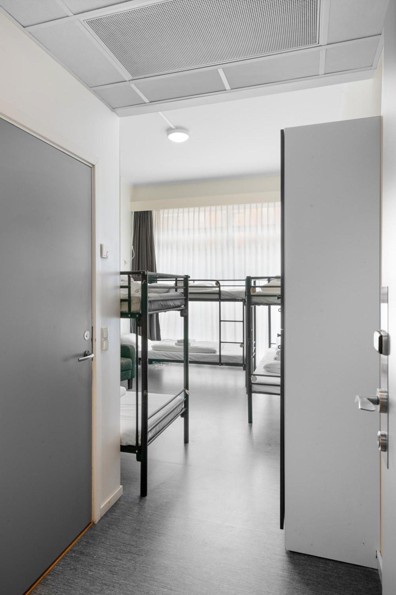 Bed 6-Bed Mixed Dormitory Room