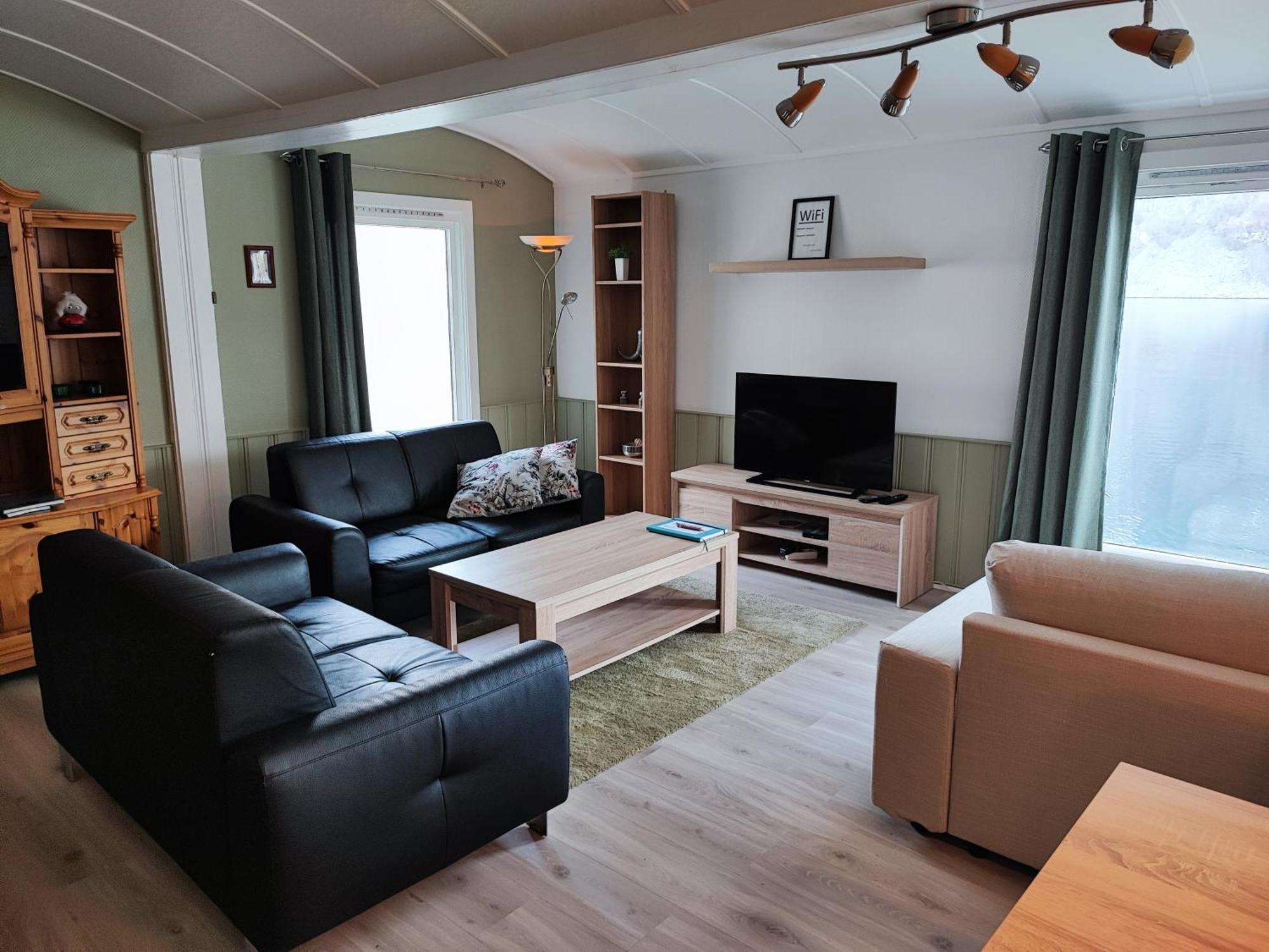 Two Bedroom-Apartment Sauna Fjord View