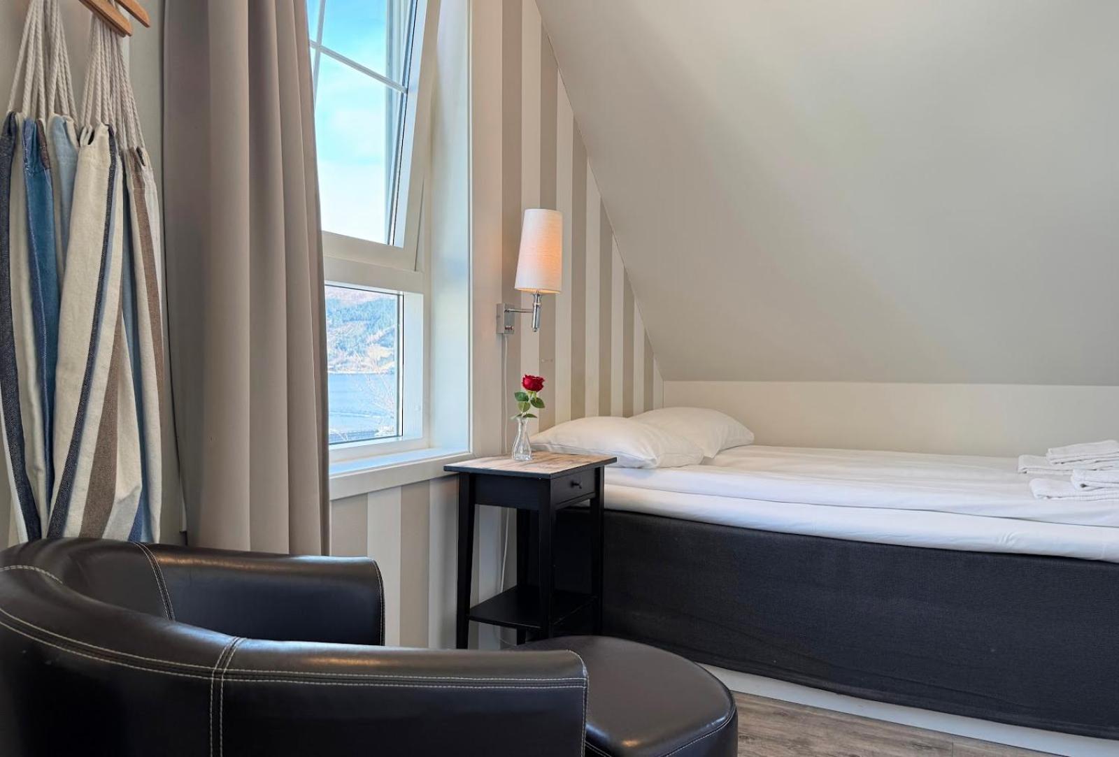 Single Room Balcony