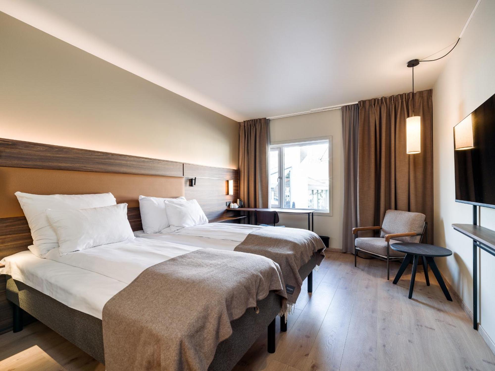Superior Twin Room,1663742074:JPEG