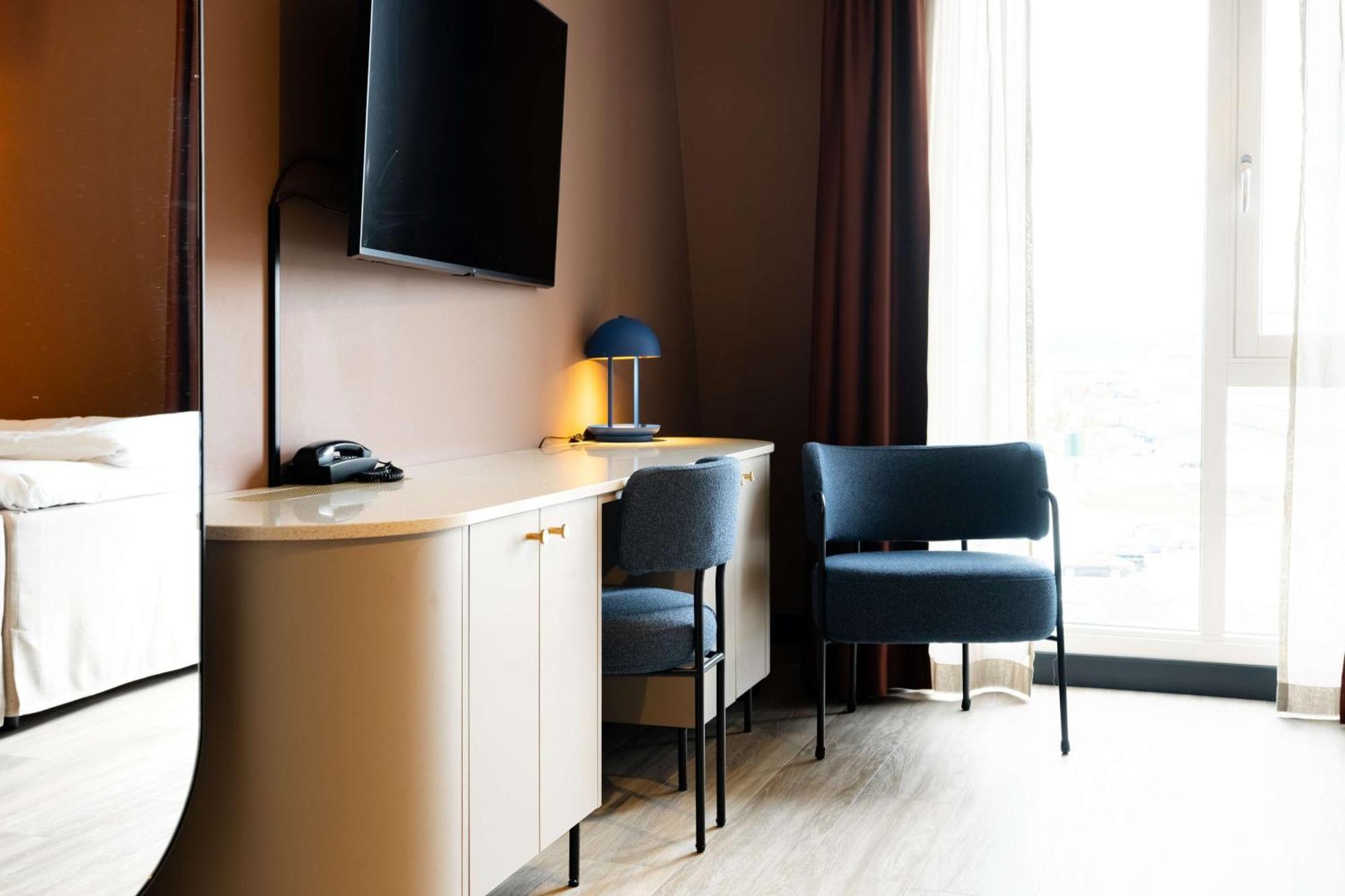 Standard Family Room