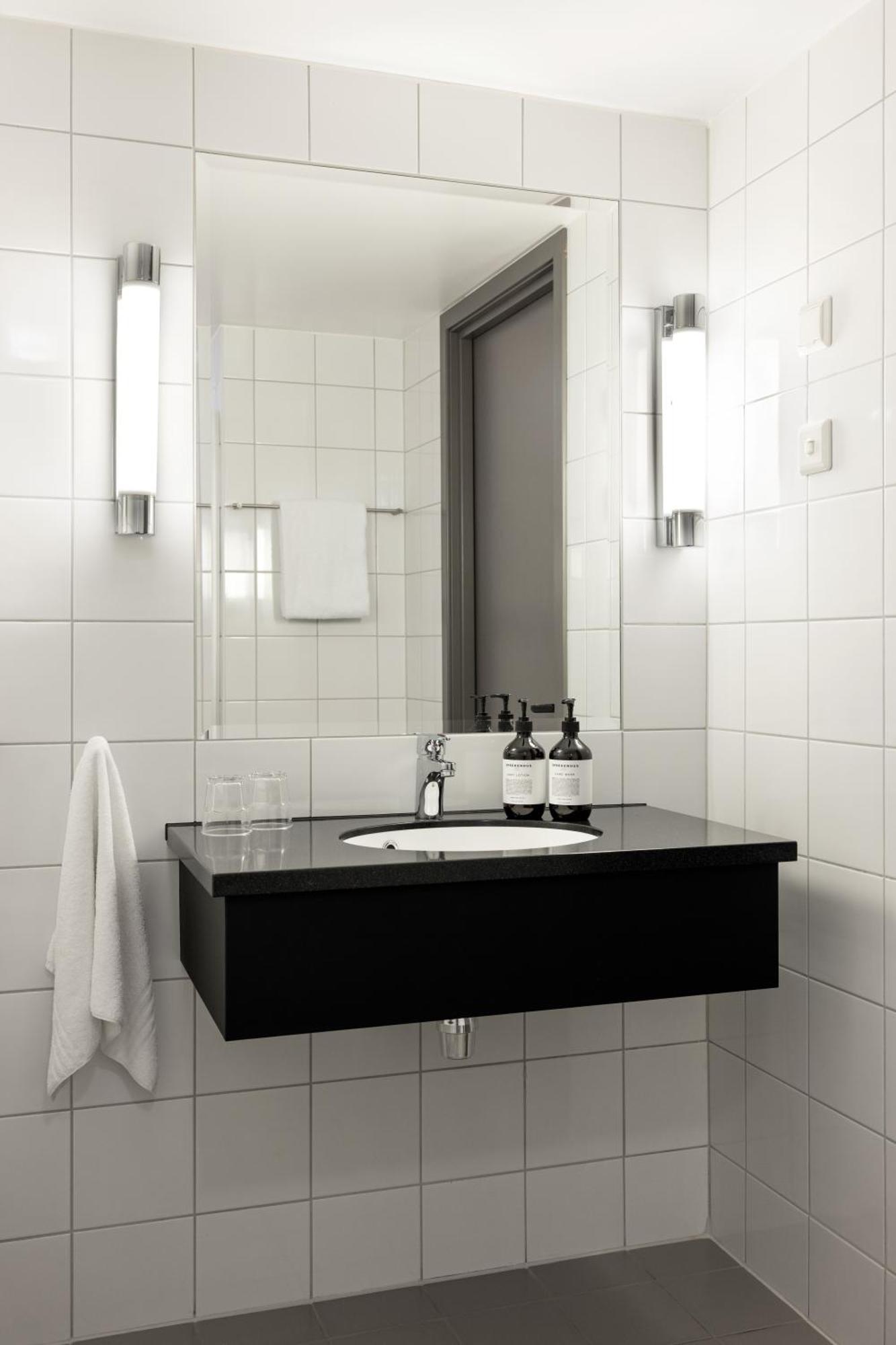 Compact Double