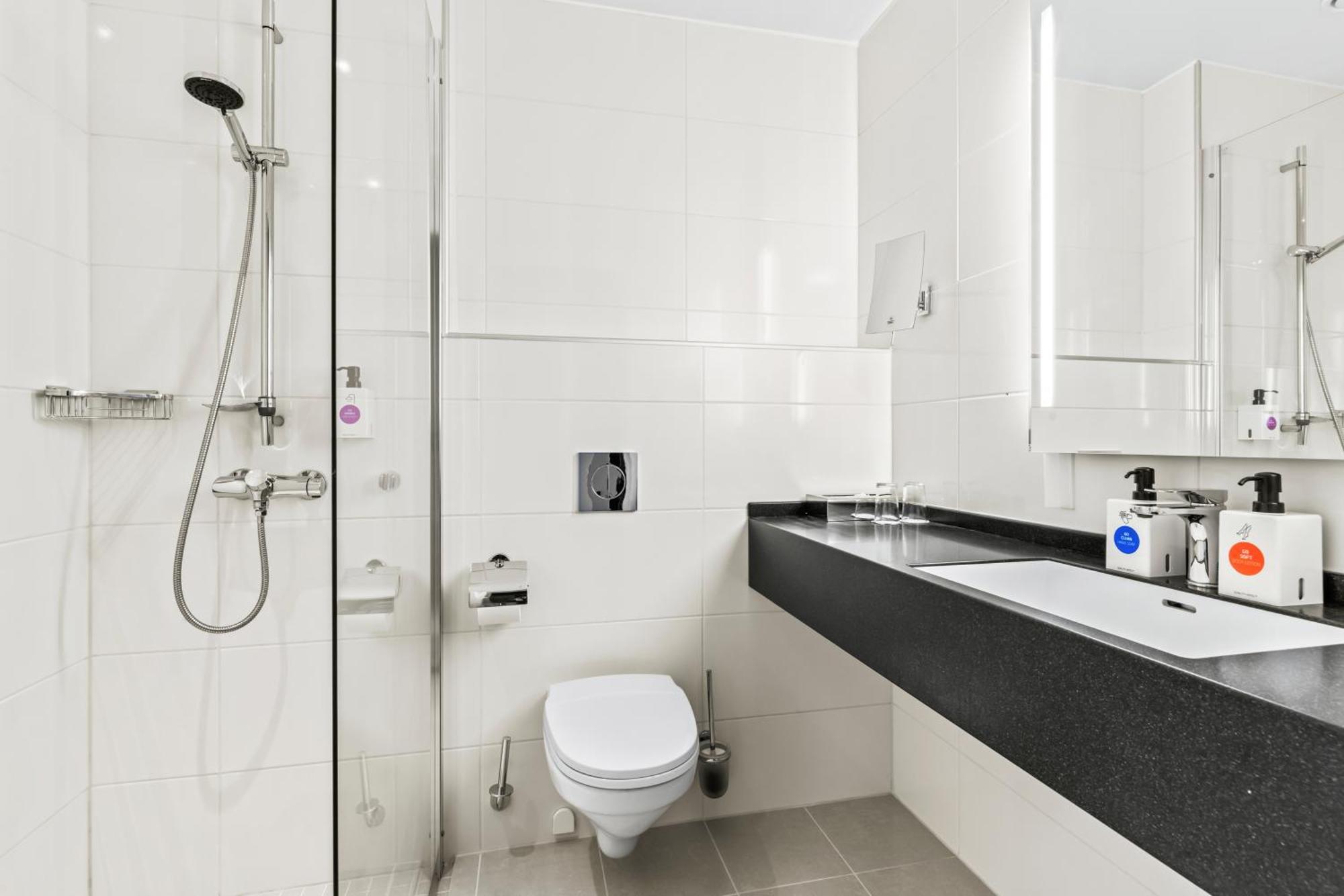 Double Room,1706872387:JPEG