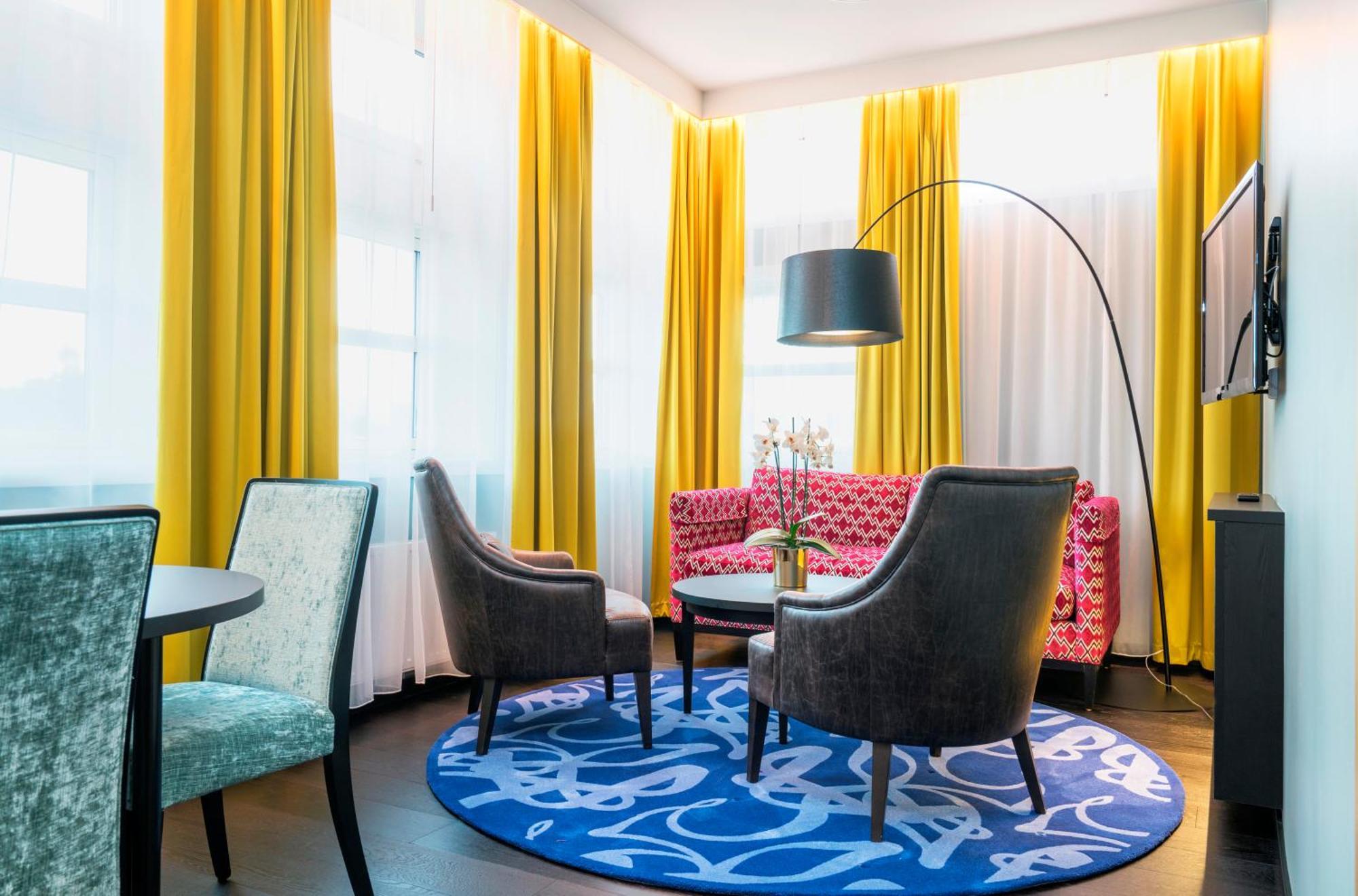 Suite