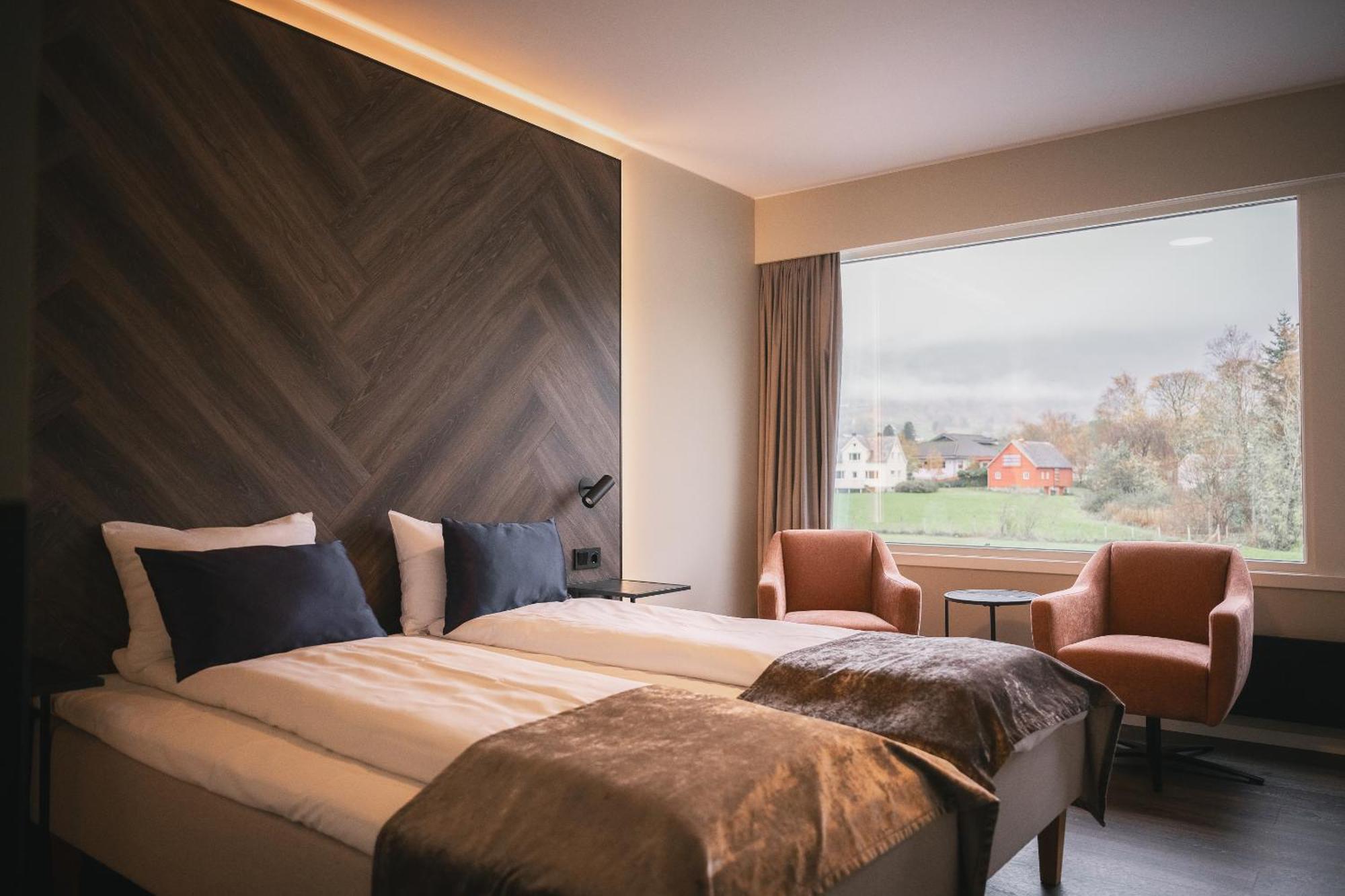 Double or Twin Room,1742739498:JPEG