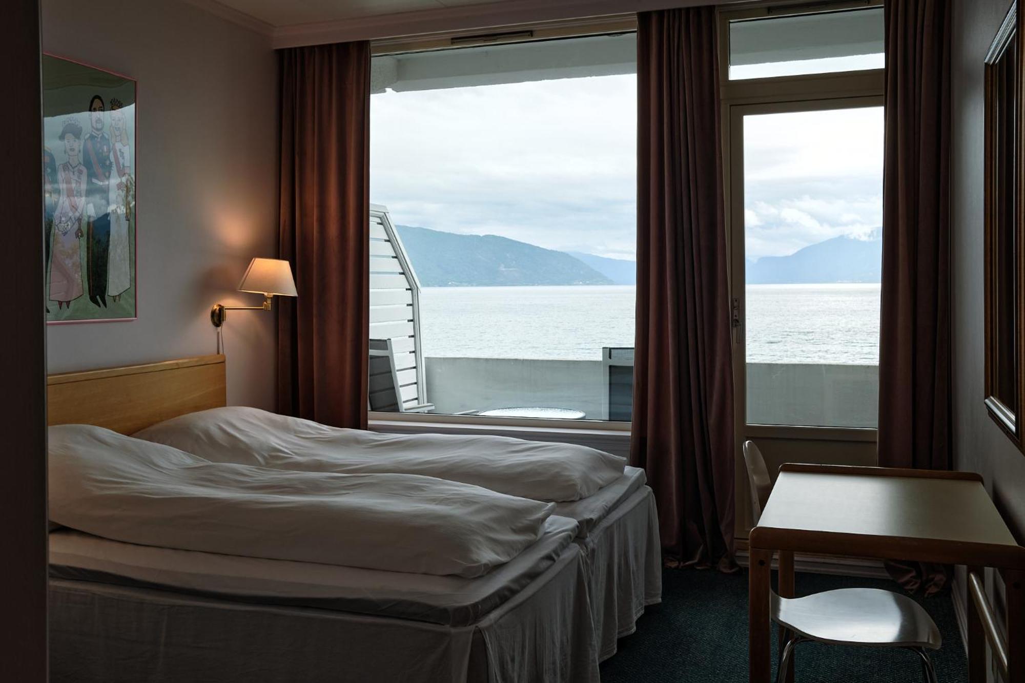 Twin Room Sea View