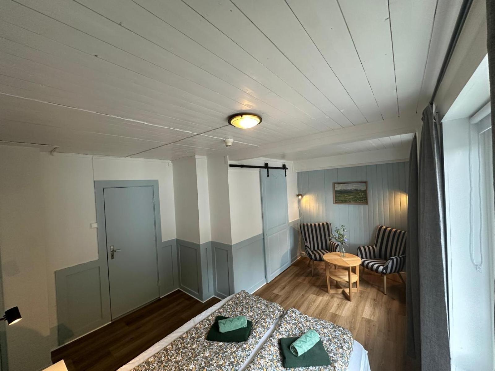 Double Room Private Bathroom