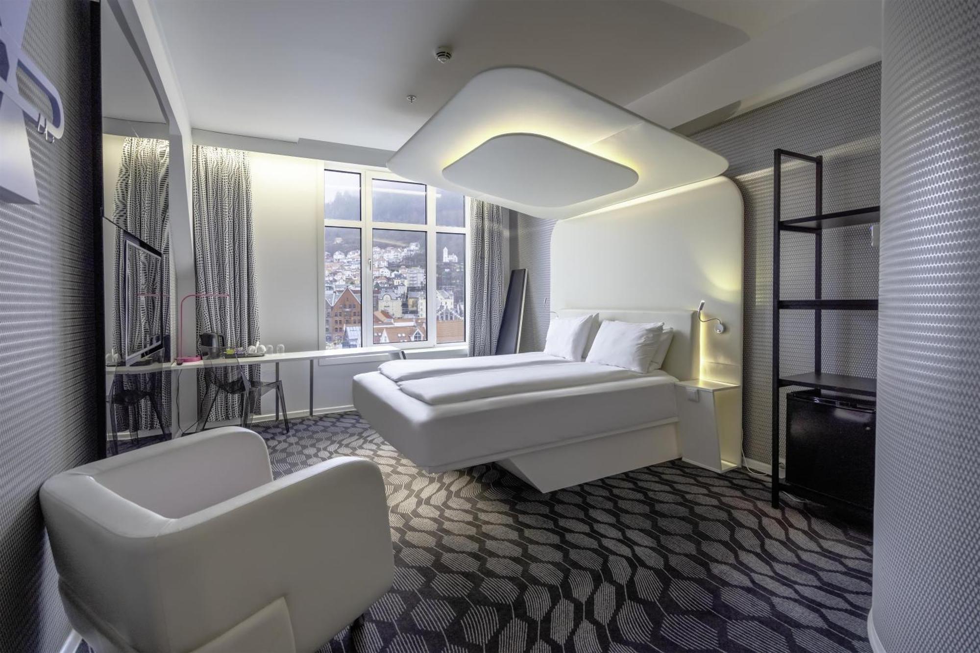 Superior Room City View