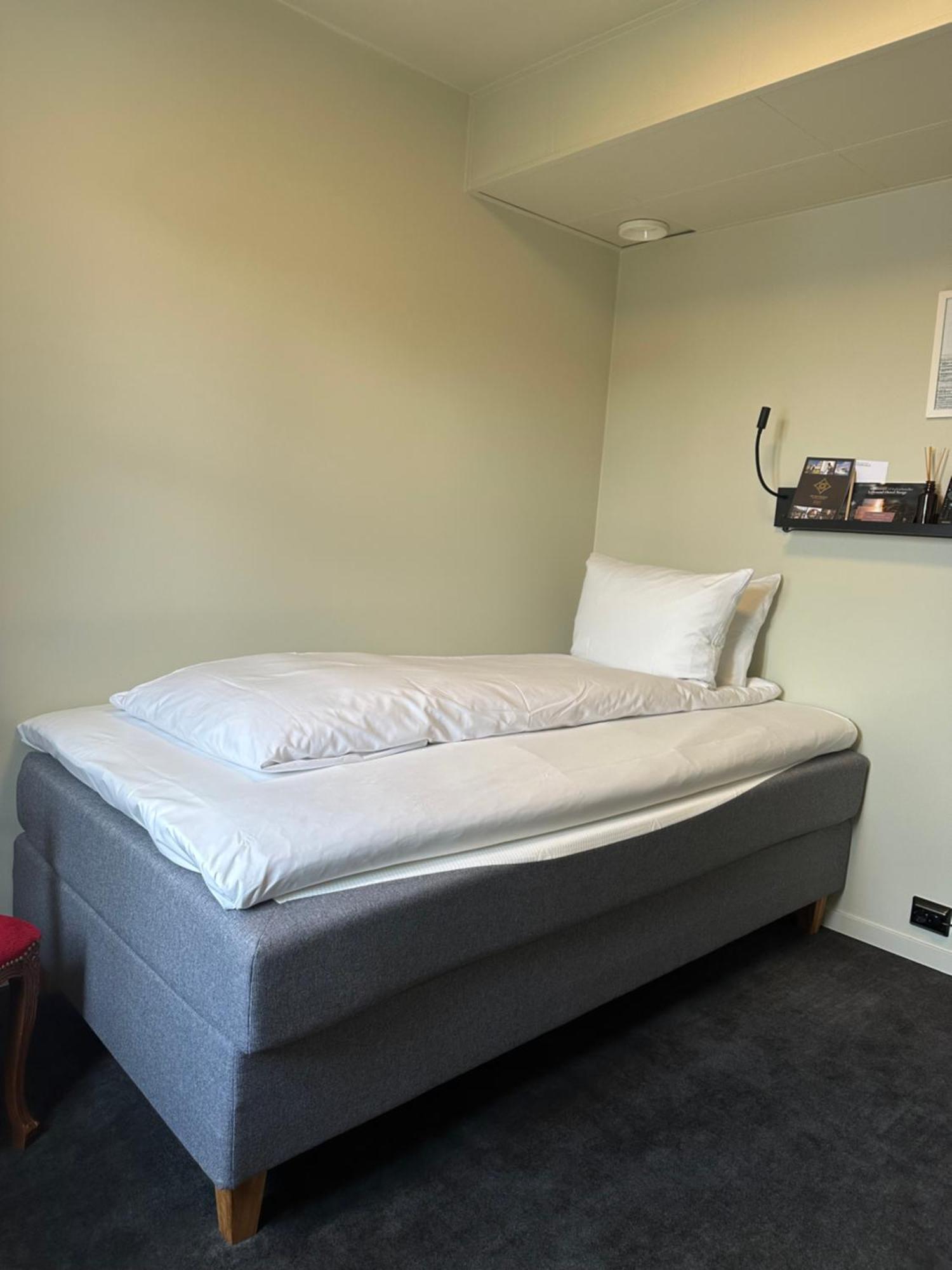 Double Room Private External Bathroom
