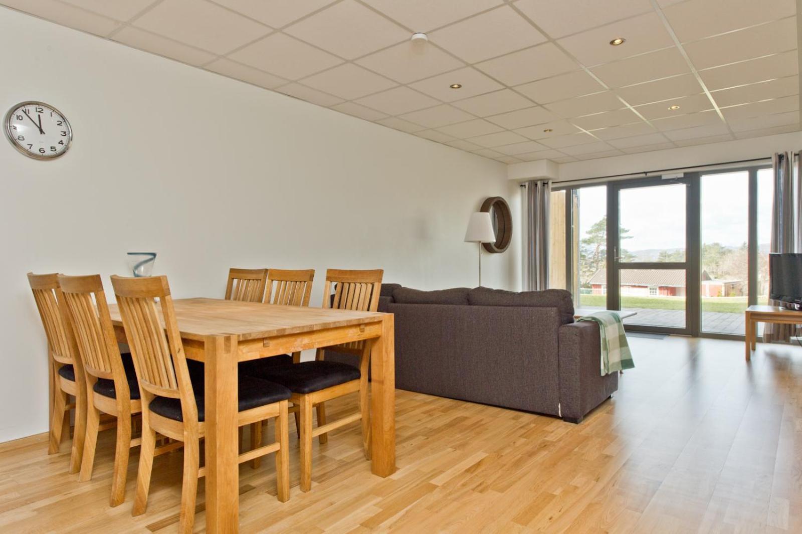 Two-Bedroom Apartment,346562908:JPEG