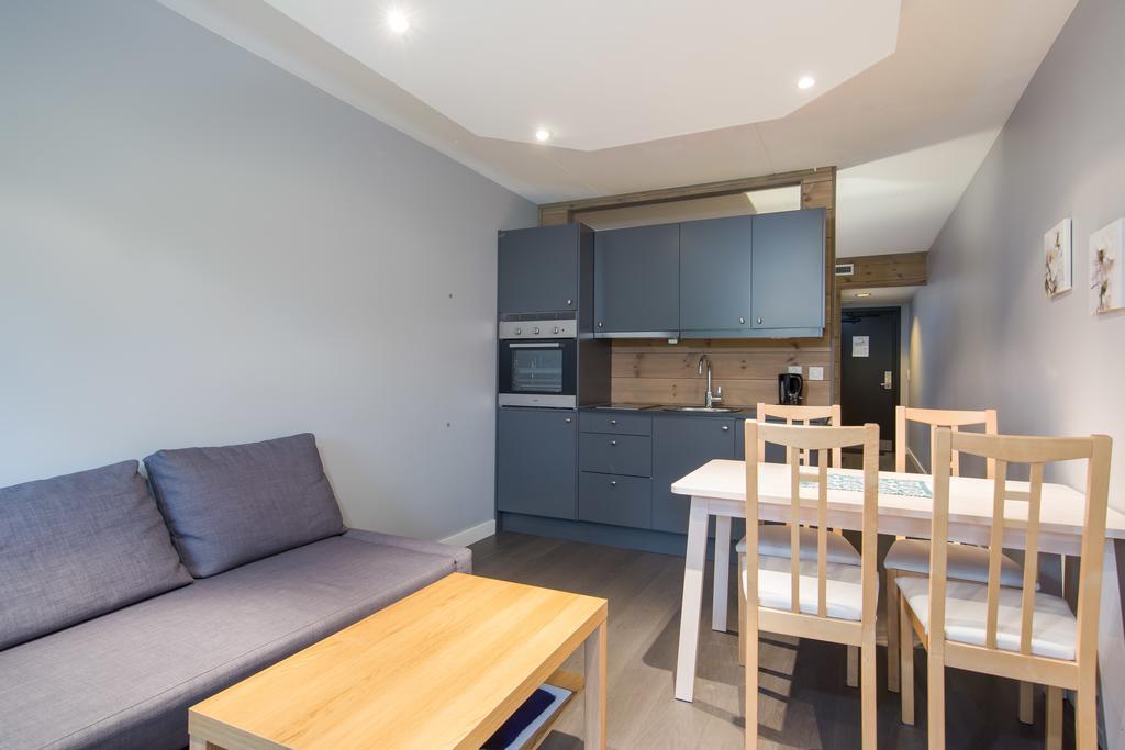 Studio Apartment