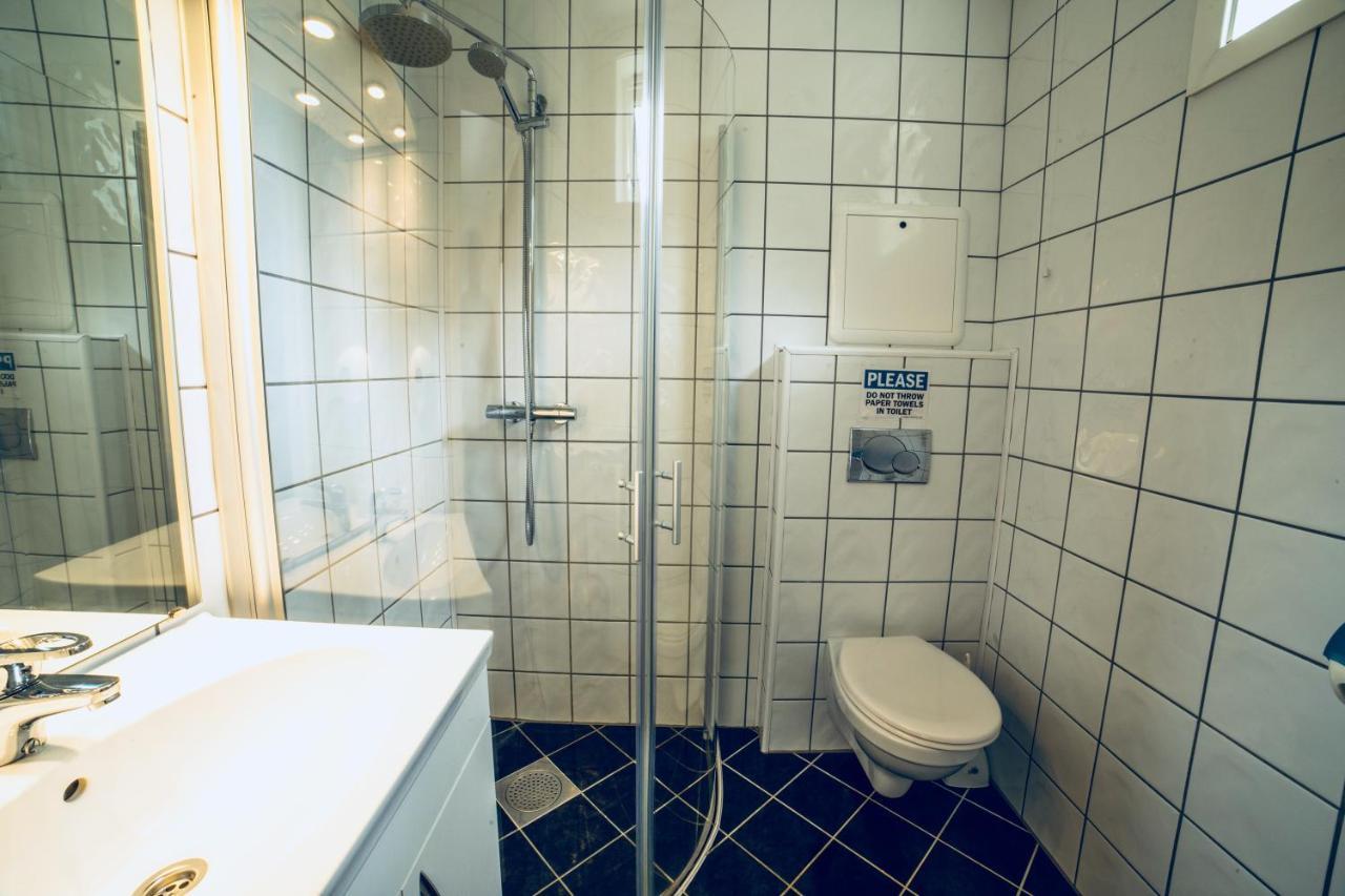 Double Room Private Bathroom