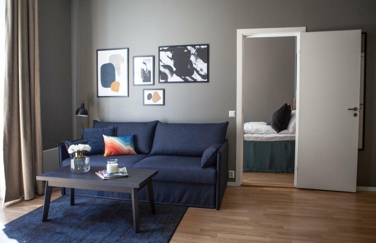 One-Bedroom Apartment,799566576:JPEG