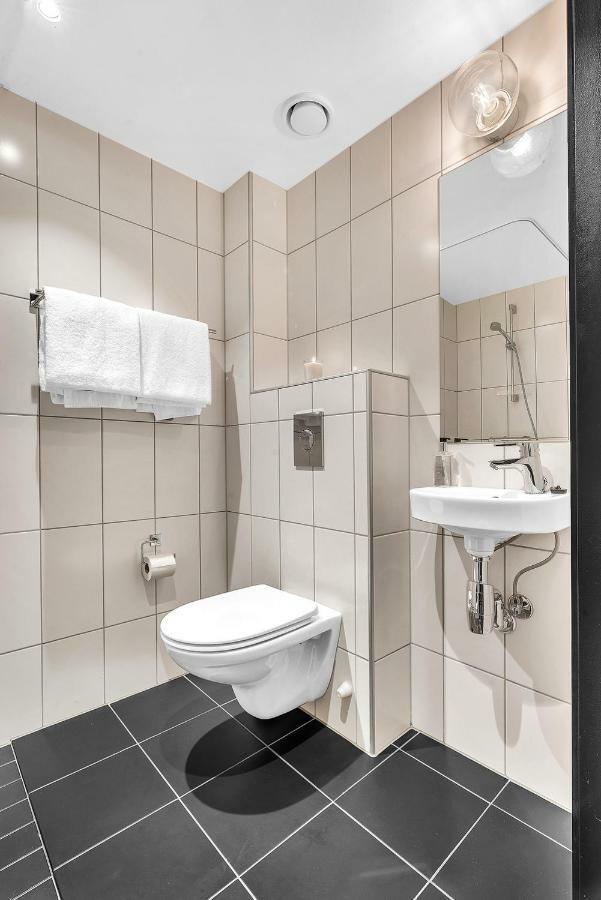 Three-Bedroom Apartment Five