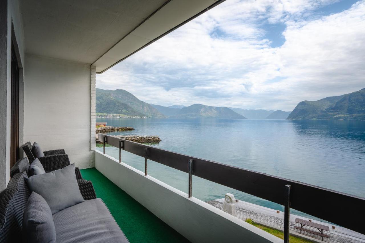 Deluxe Double Room Balcony Sea View,994861108:JPEG