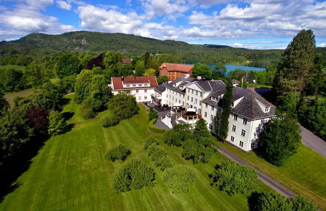 Øvre Sem Gård-1
