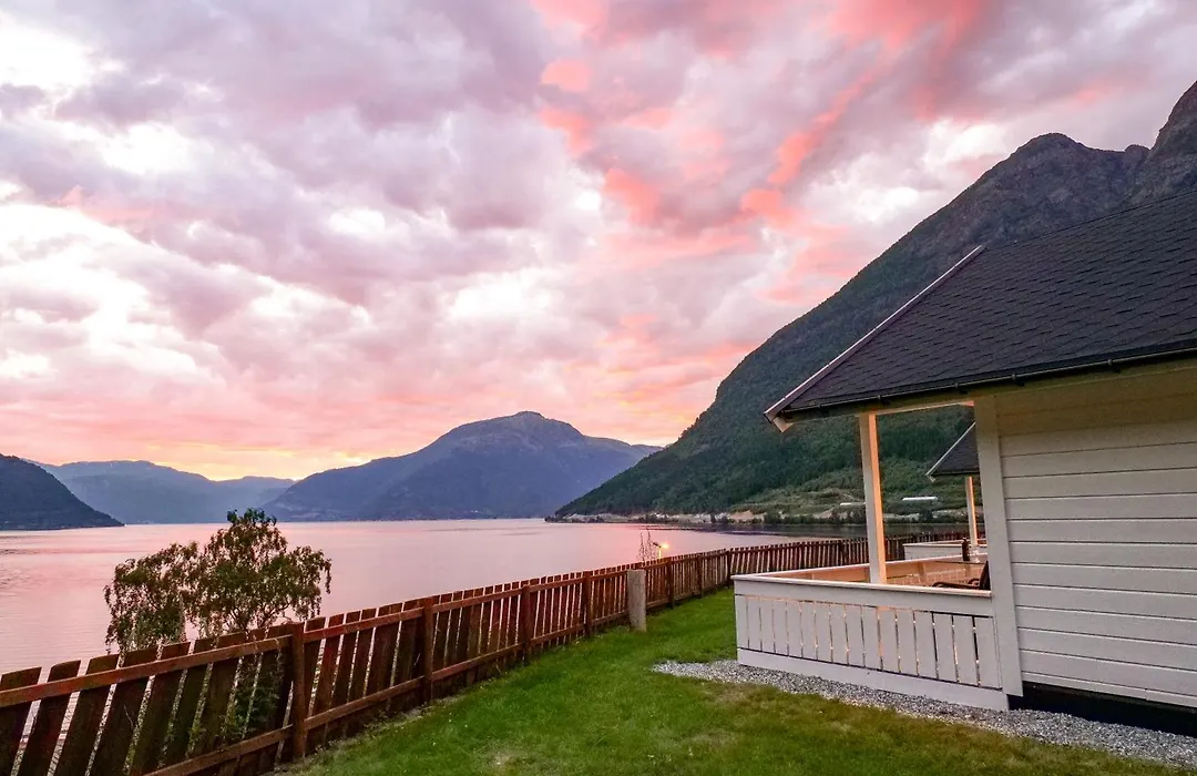 Kinsarvik Camping-1