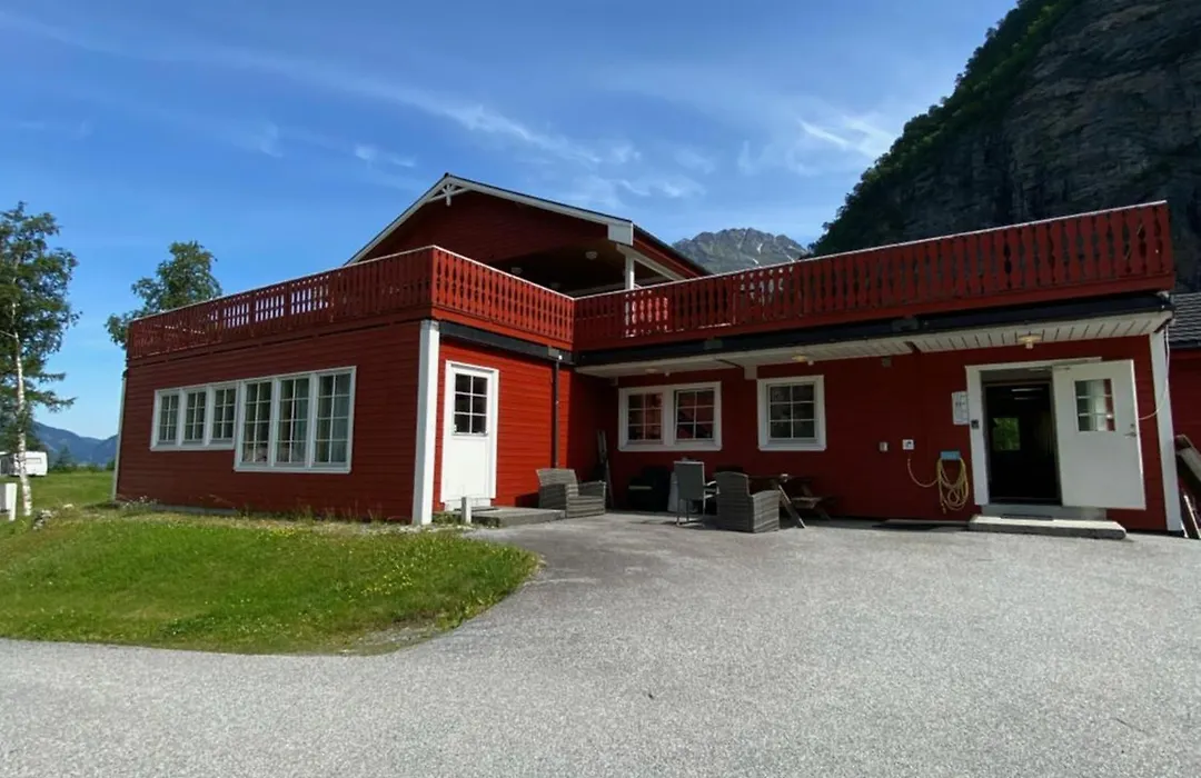 Traedal Hotel-1