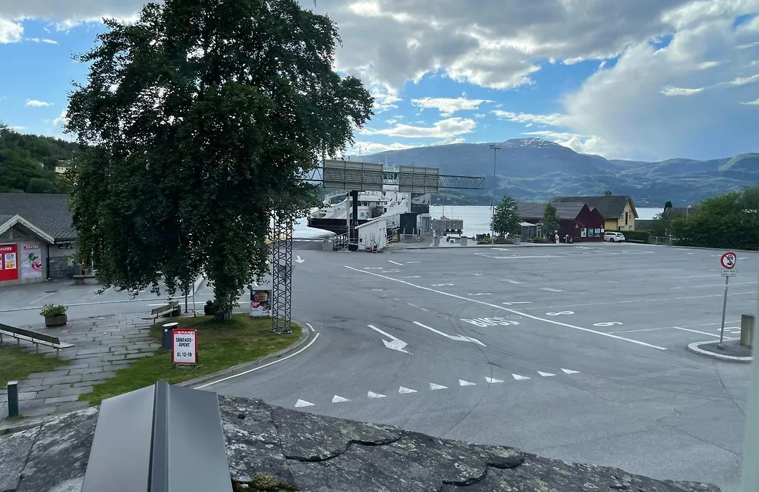 Jondal Hotel-1