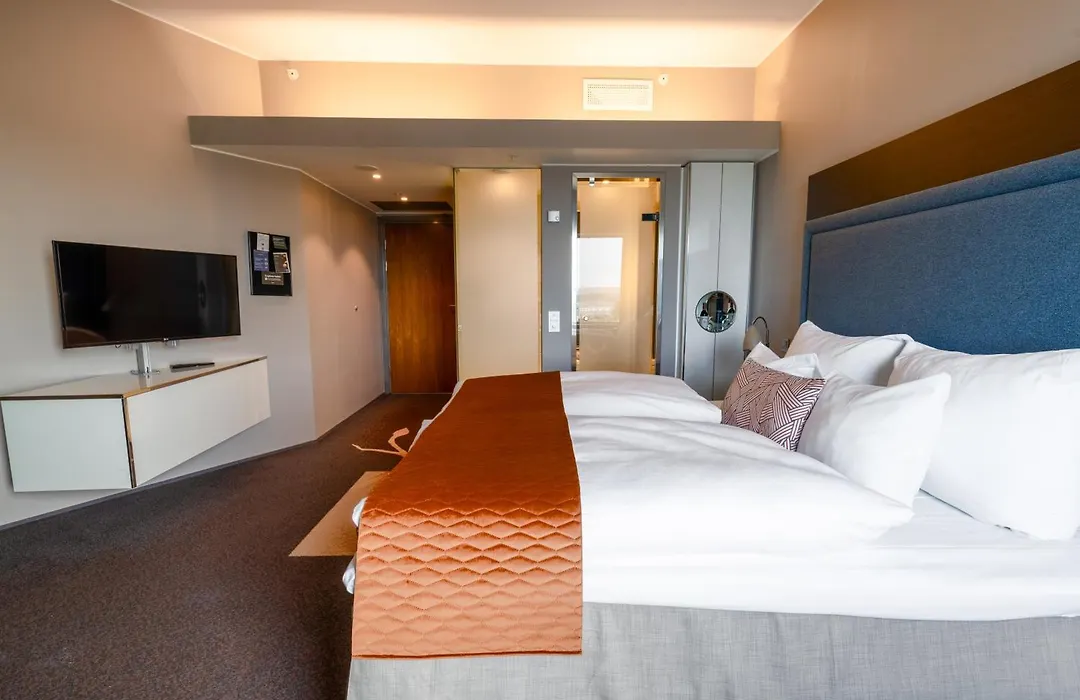 Clarion Hotel Bergen Airport-1