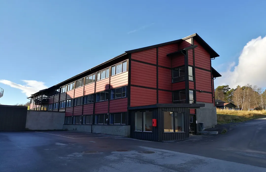 Dombas Hotel-1