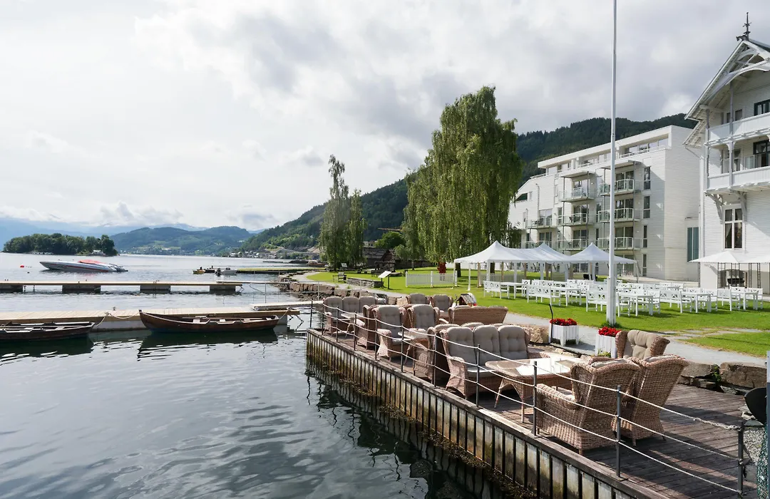 Thon Hotel Sandven-1