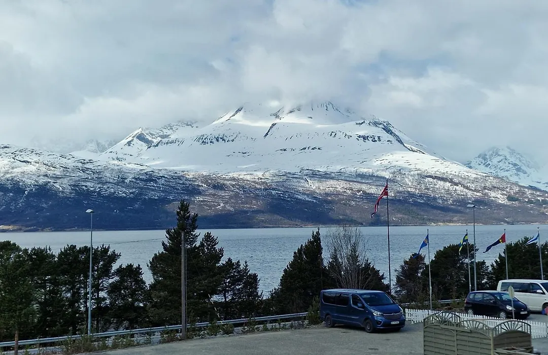 Lyngenfjord Hotel-1