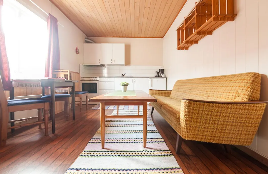 Sjostrand Rorbuer - Cozy Cabins By The Sea-1
