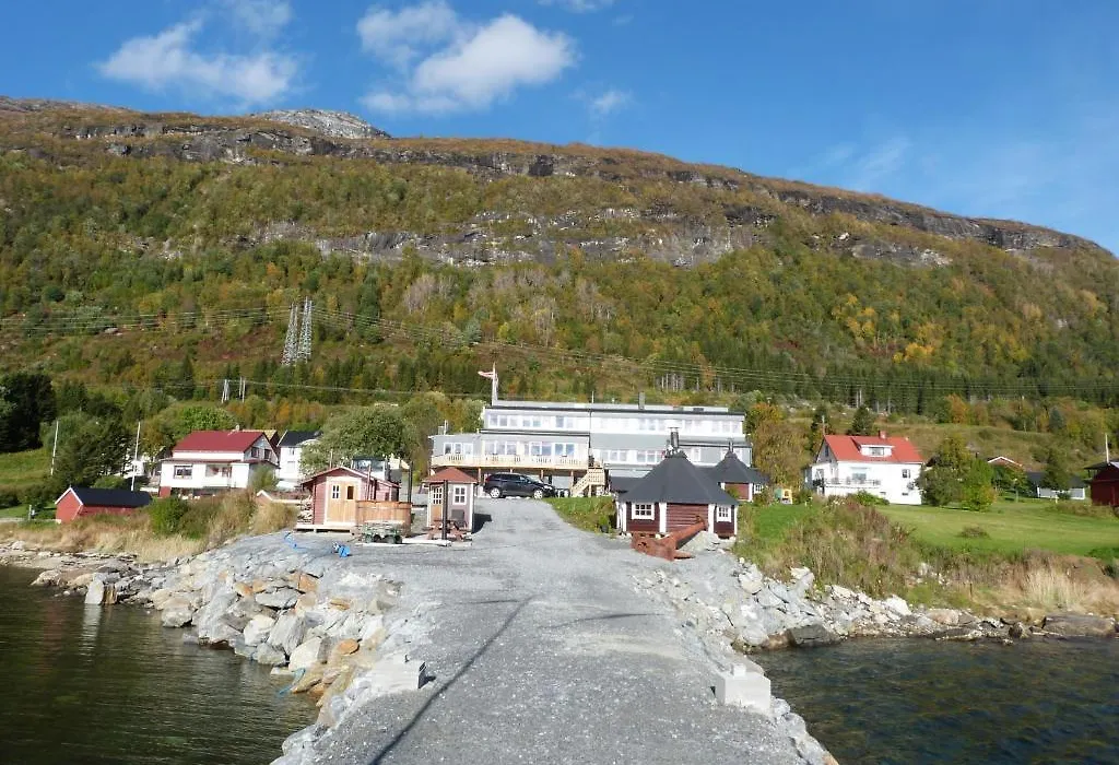 Evenes Fjordhotel-1