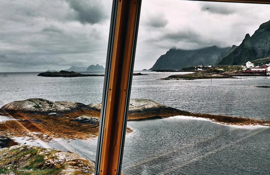 Holmen Lofoten-1